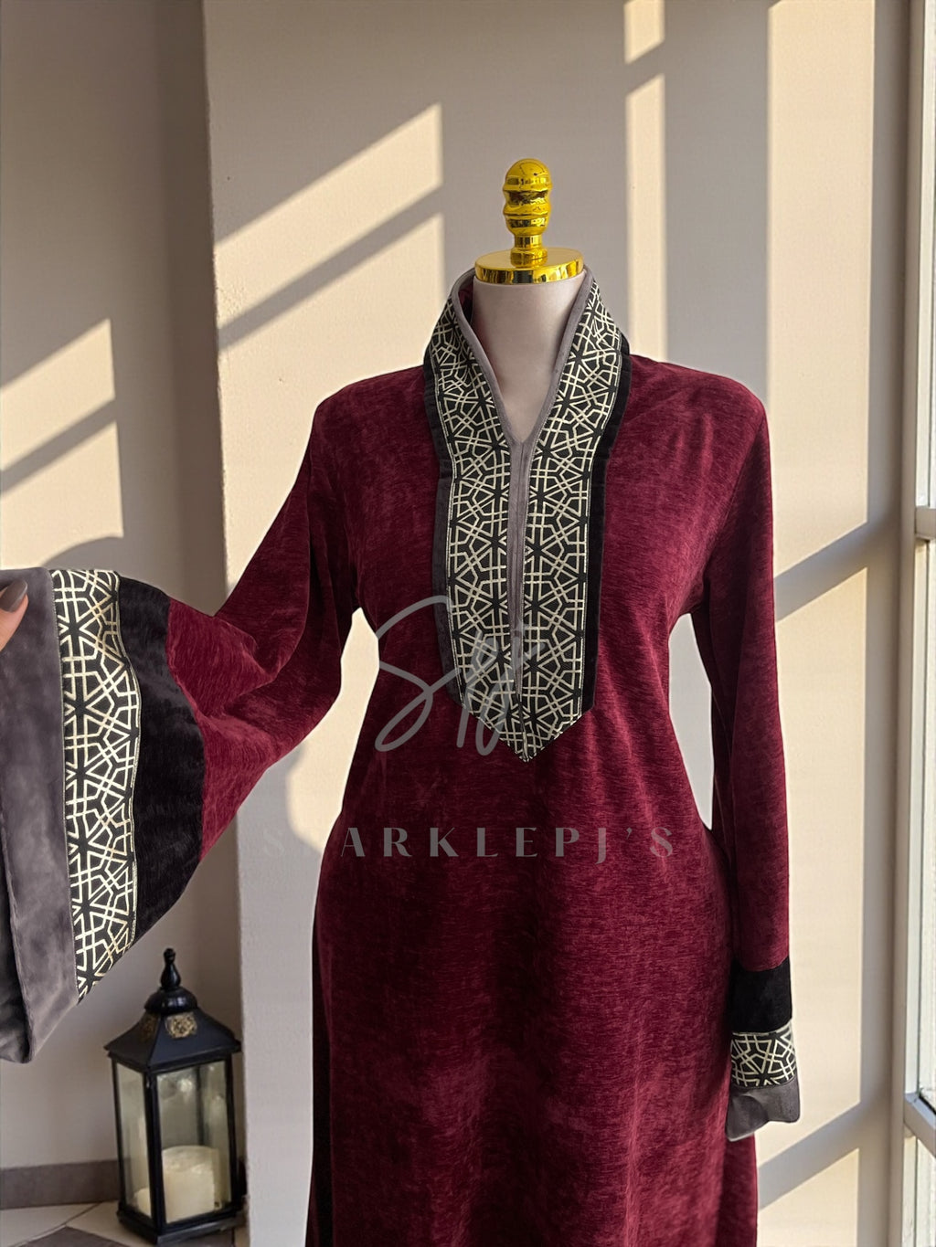 Royal Noor Night Gown