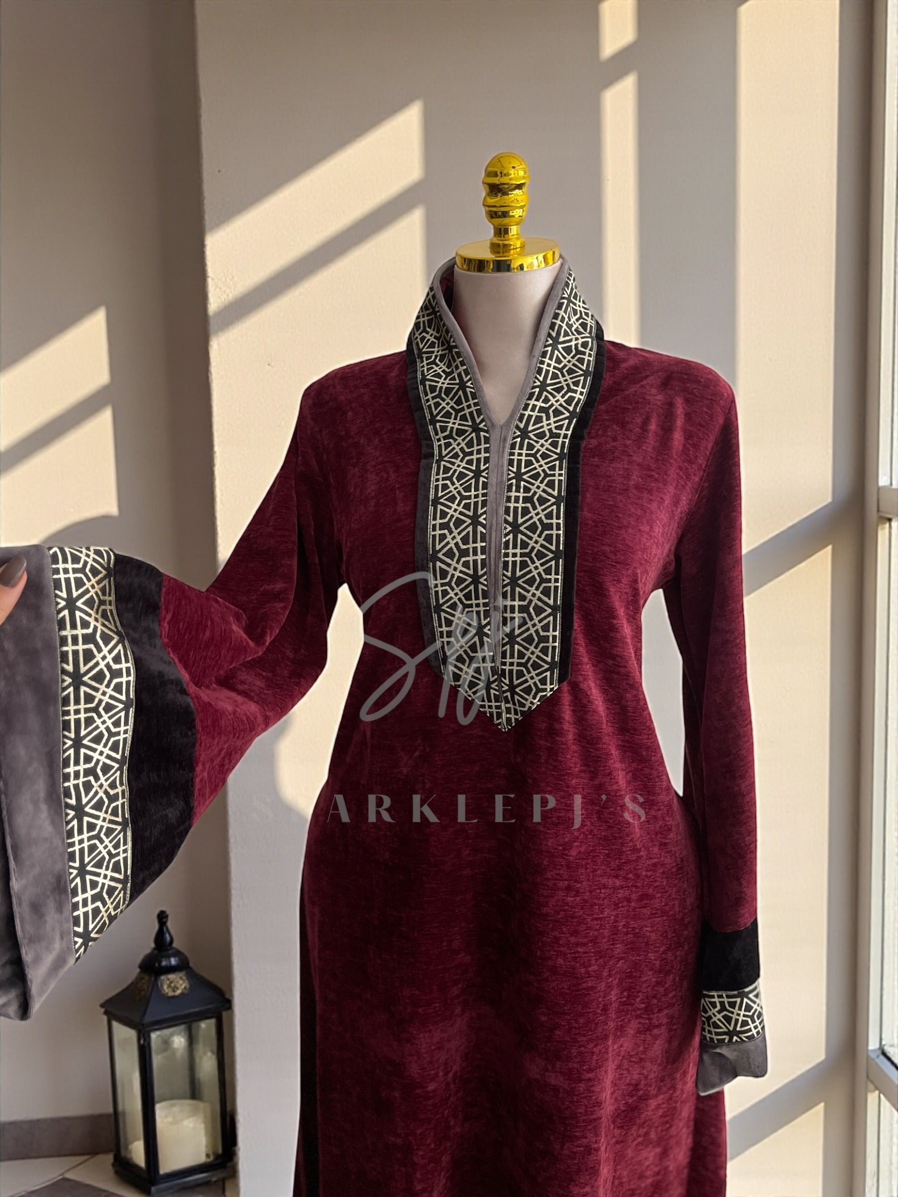 Royal Noor Night Gown
