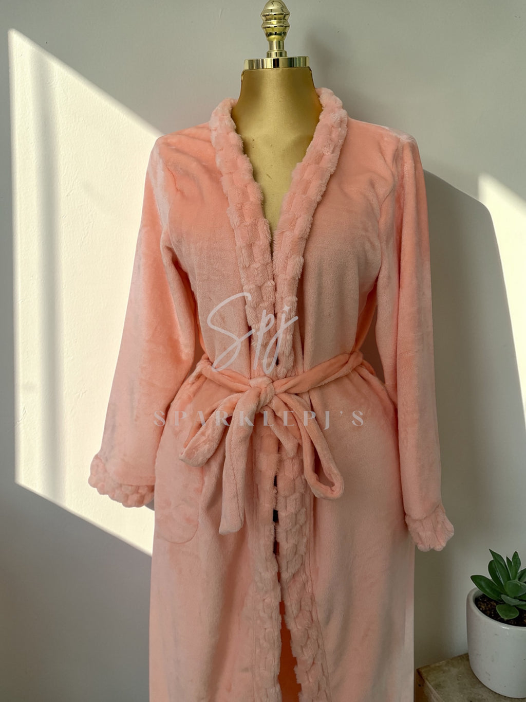 The Weightless Wonder Robe