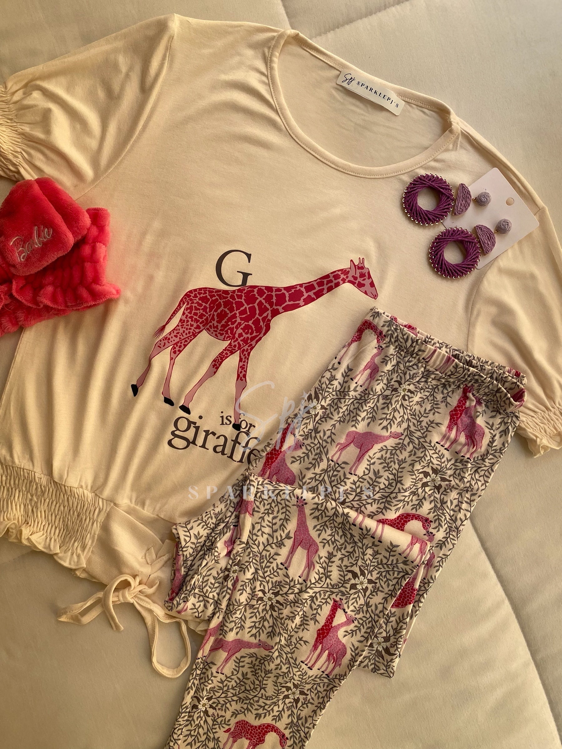 Pink Giraffe Pajama Set (Bermuda-pants)