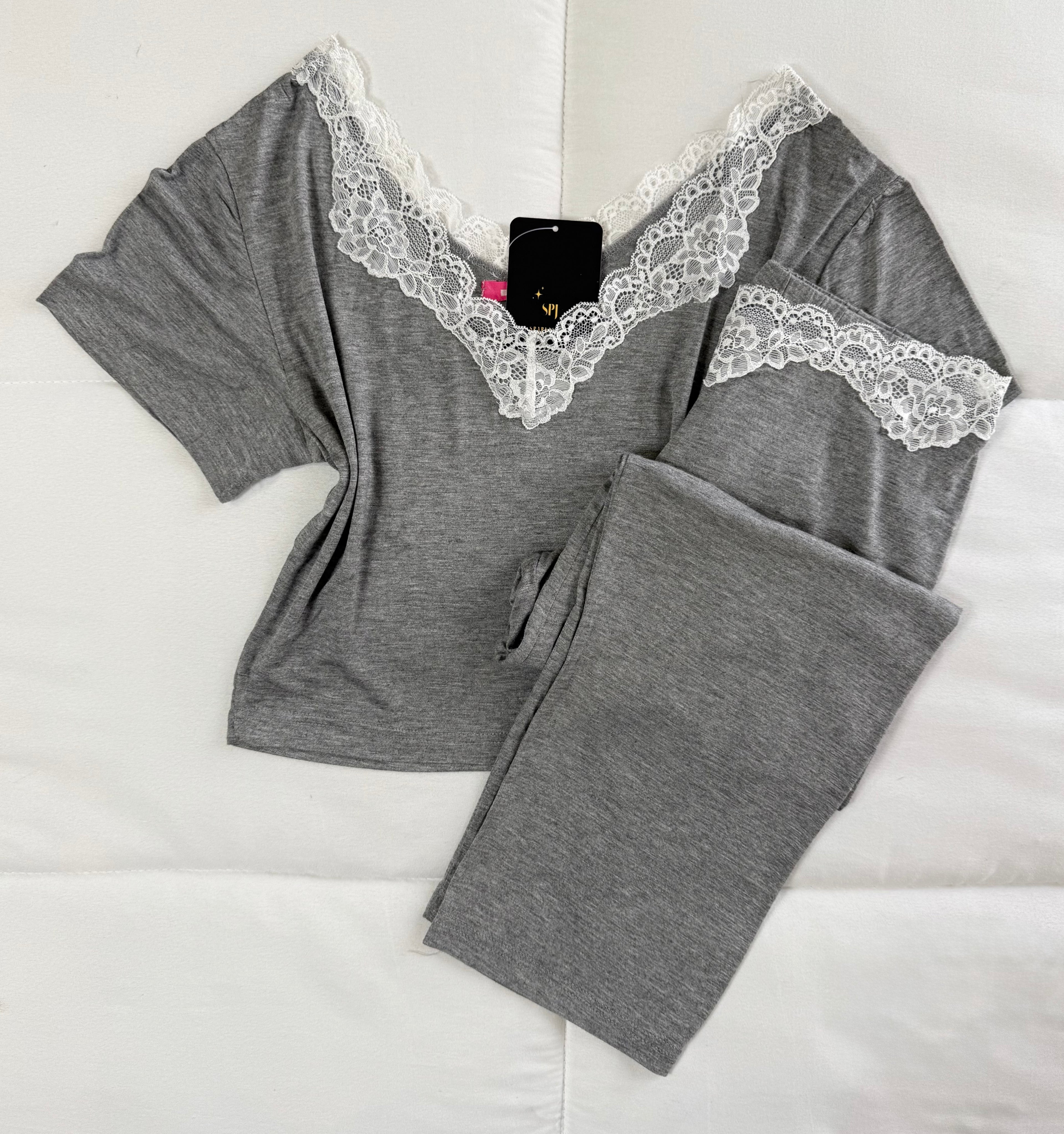 Lace Dream Bermuda Set