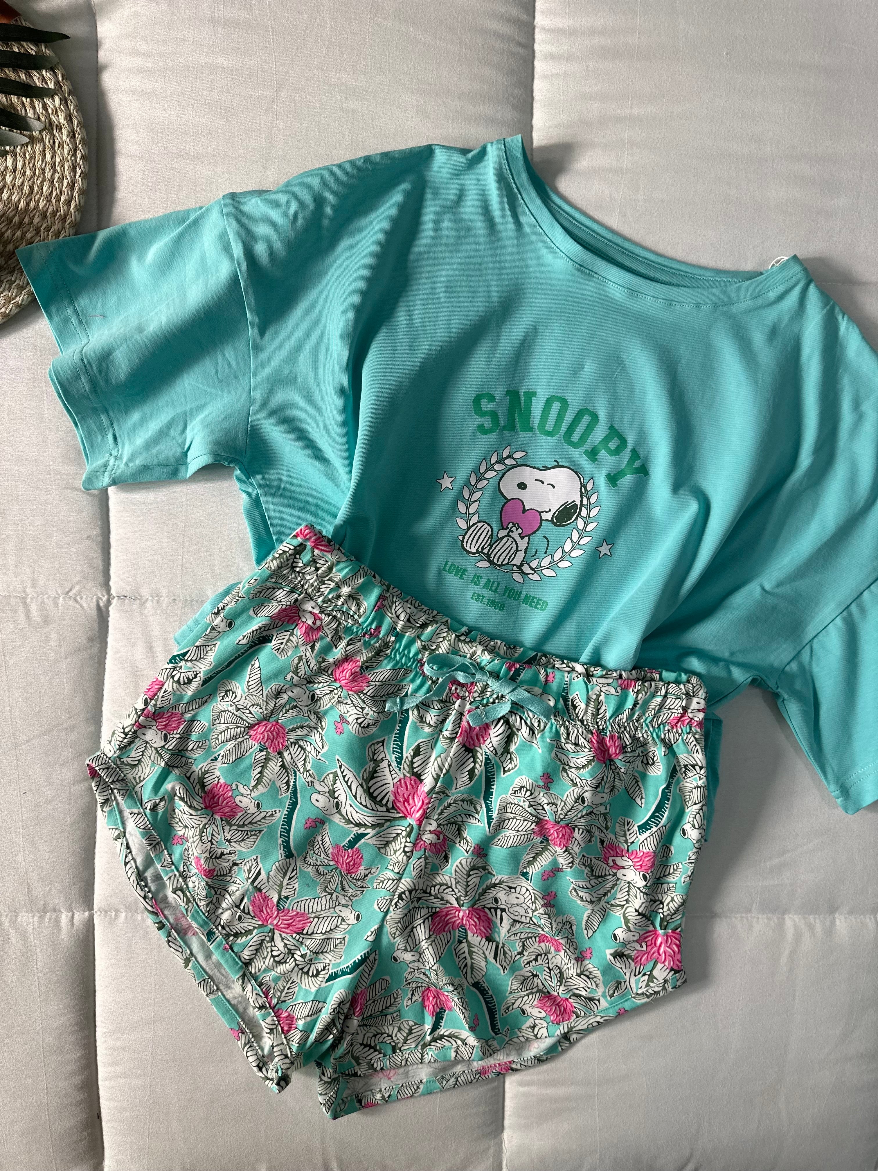 Snoopy shorts