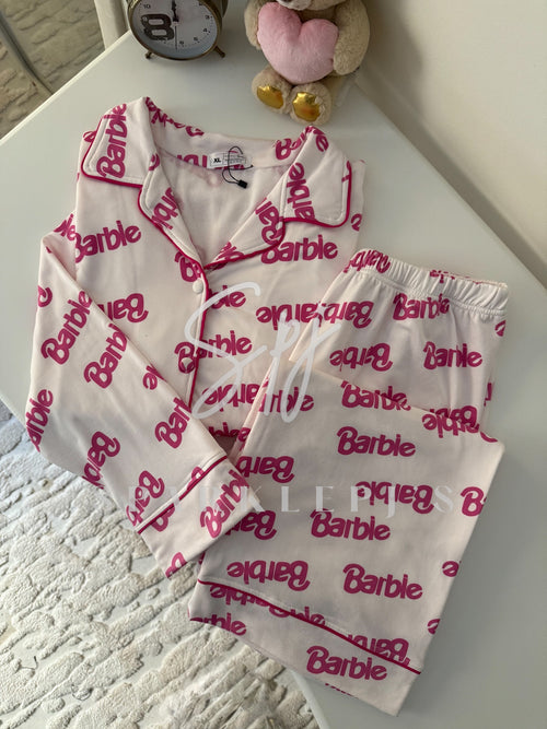 Barbie Queen Lounge