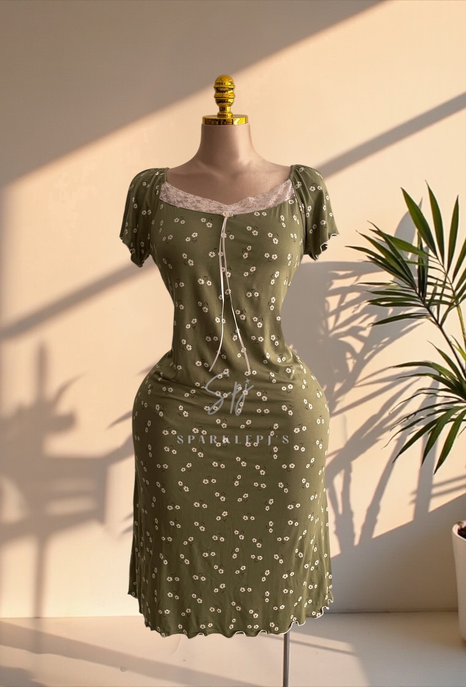 Daisy Charm Night Dress