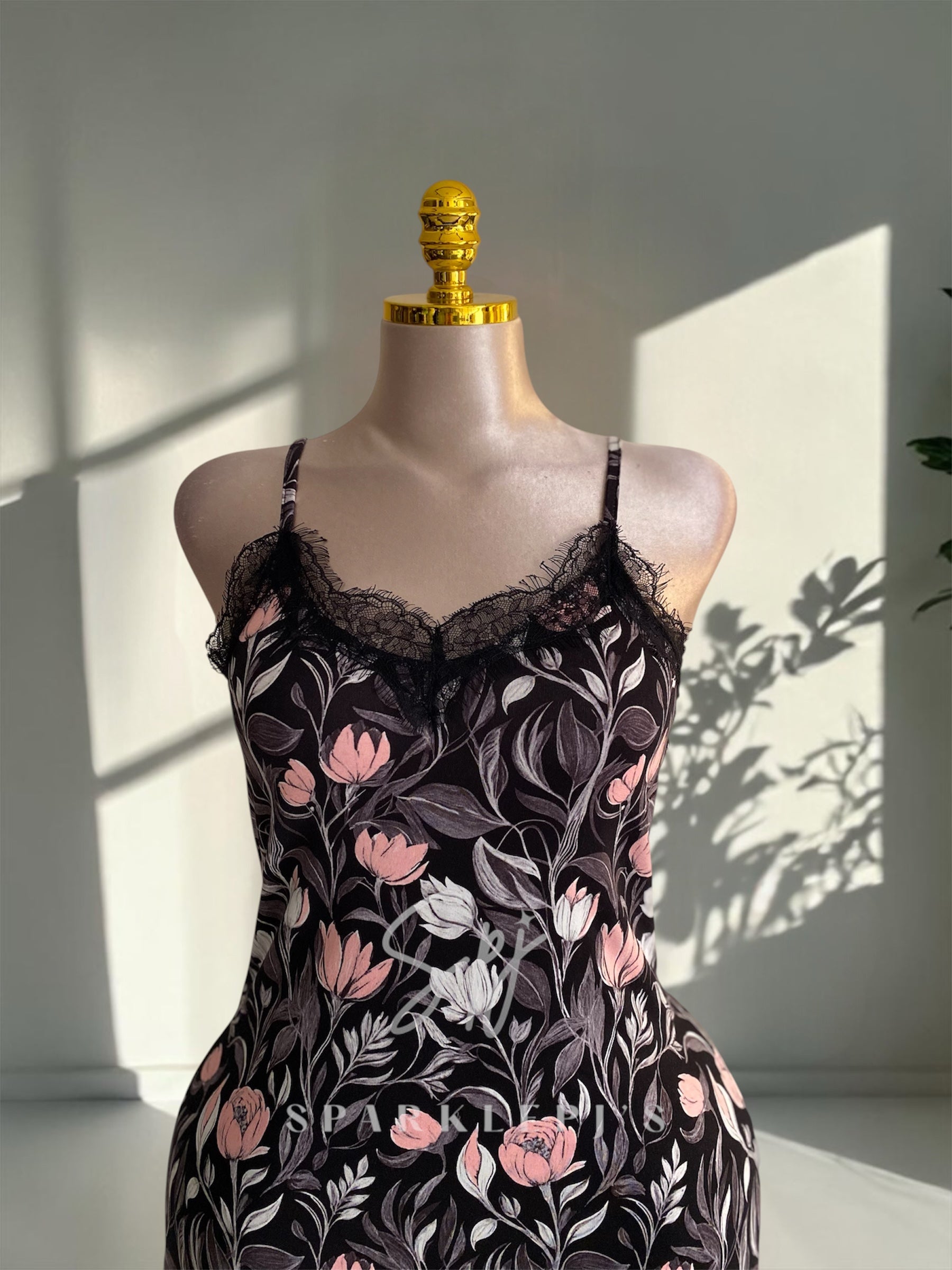 Floral Lace Short Nightdress