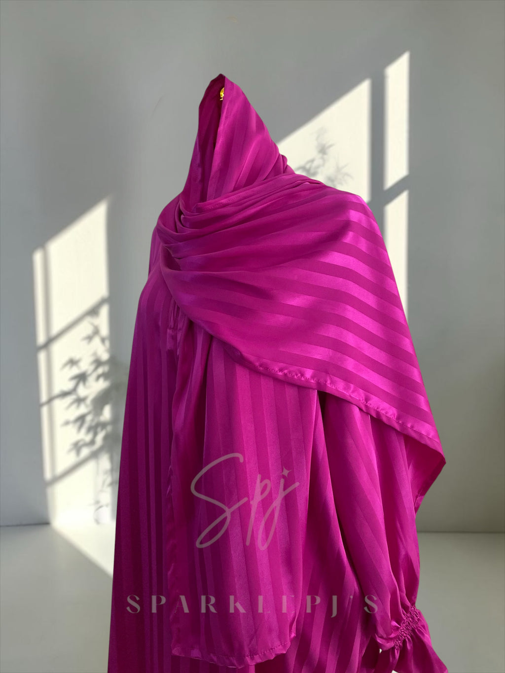 Satin Glow Isdal