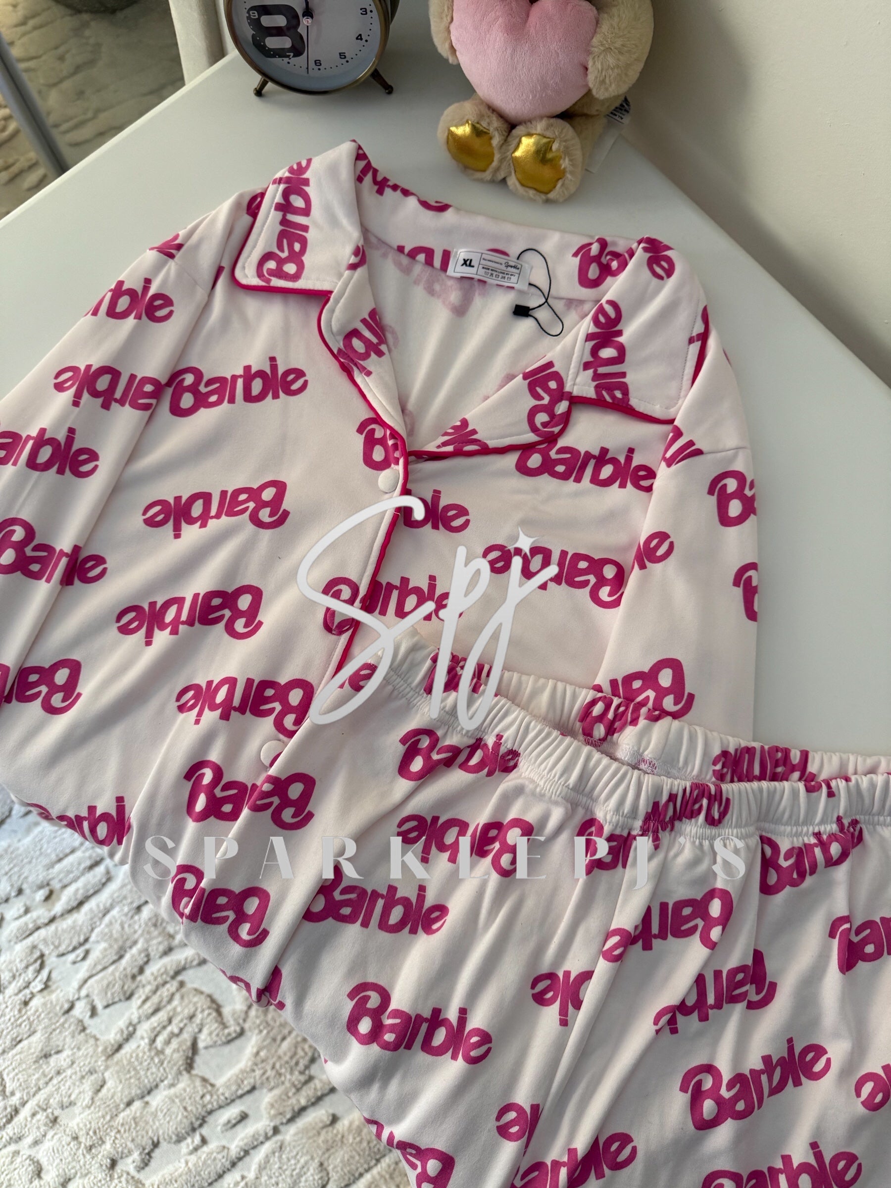 Barbie Queen Lounge