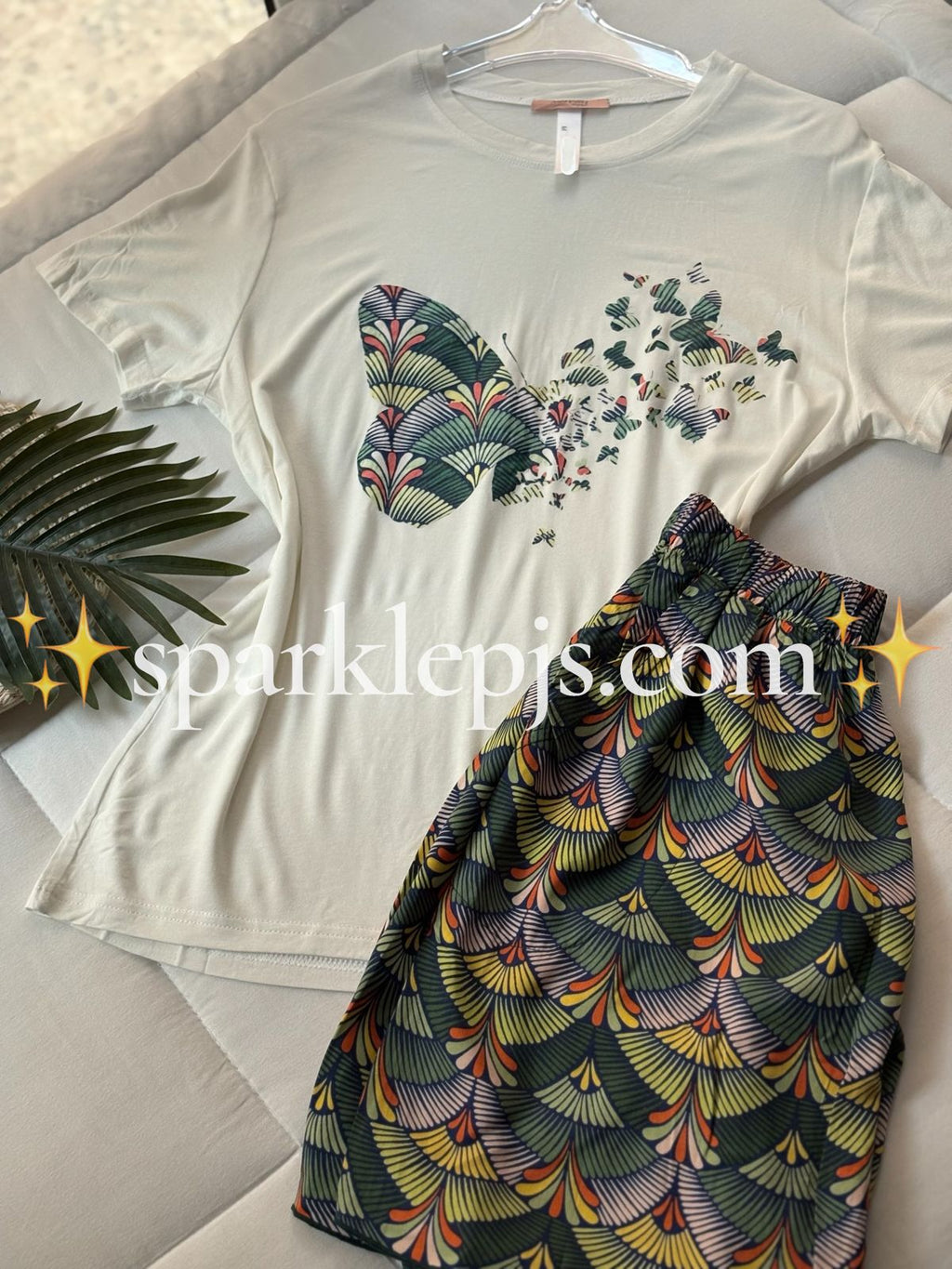“Vol de Lumière Shorts”