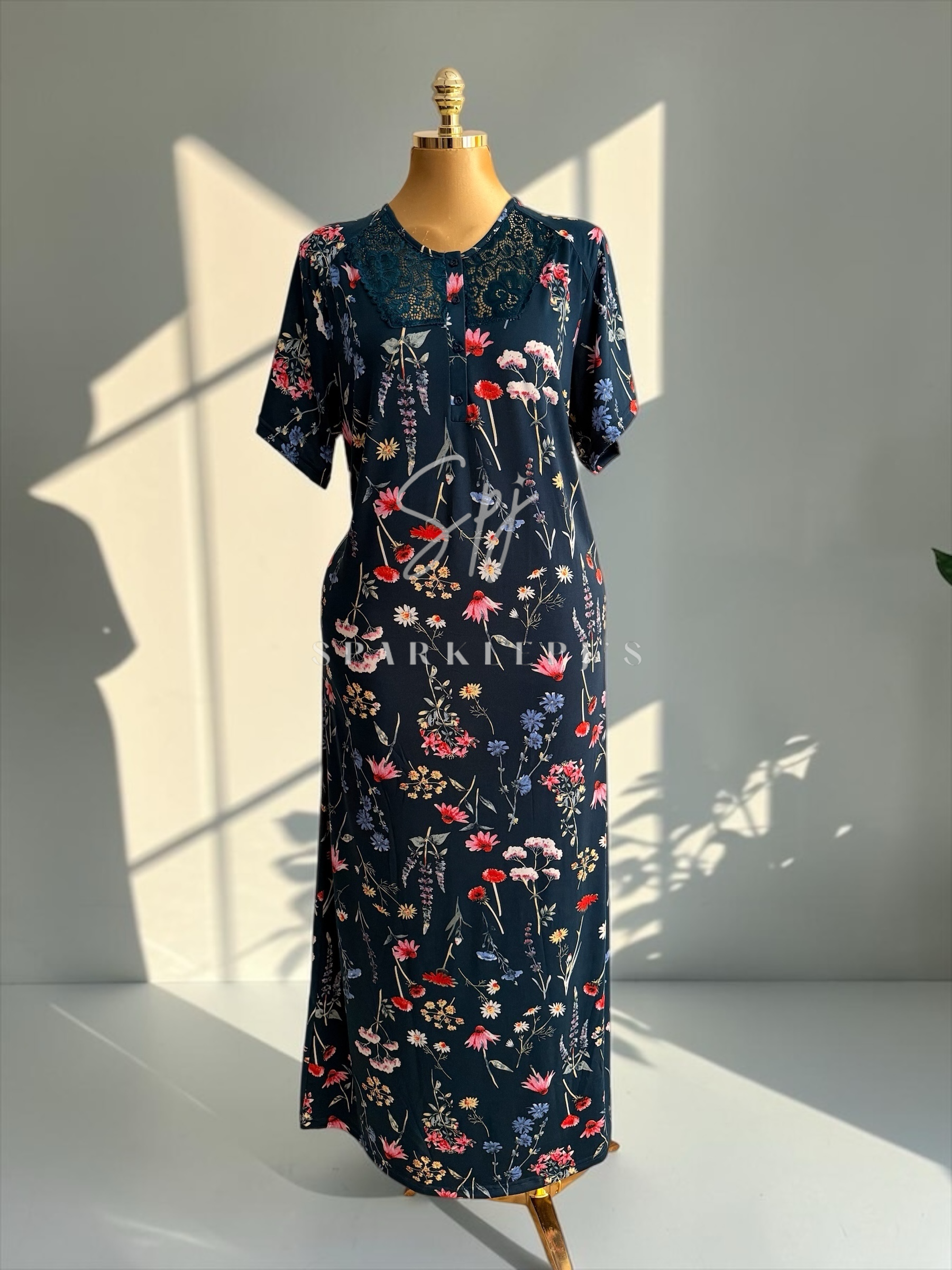 Floral Elegance Nightdress