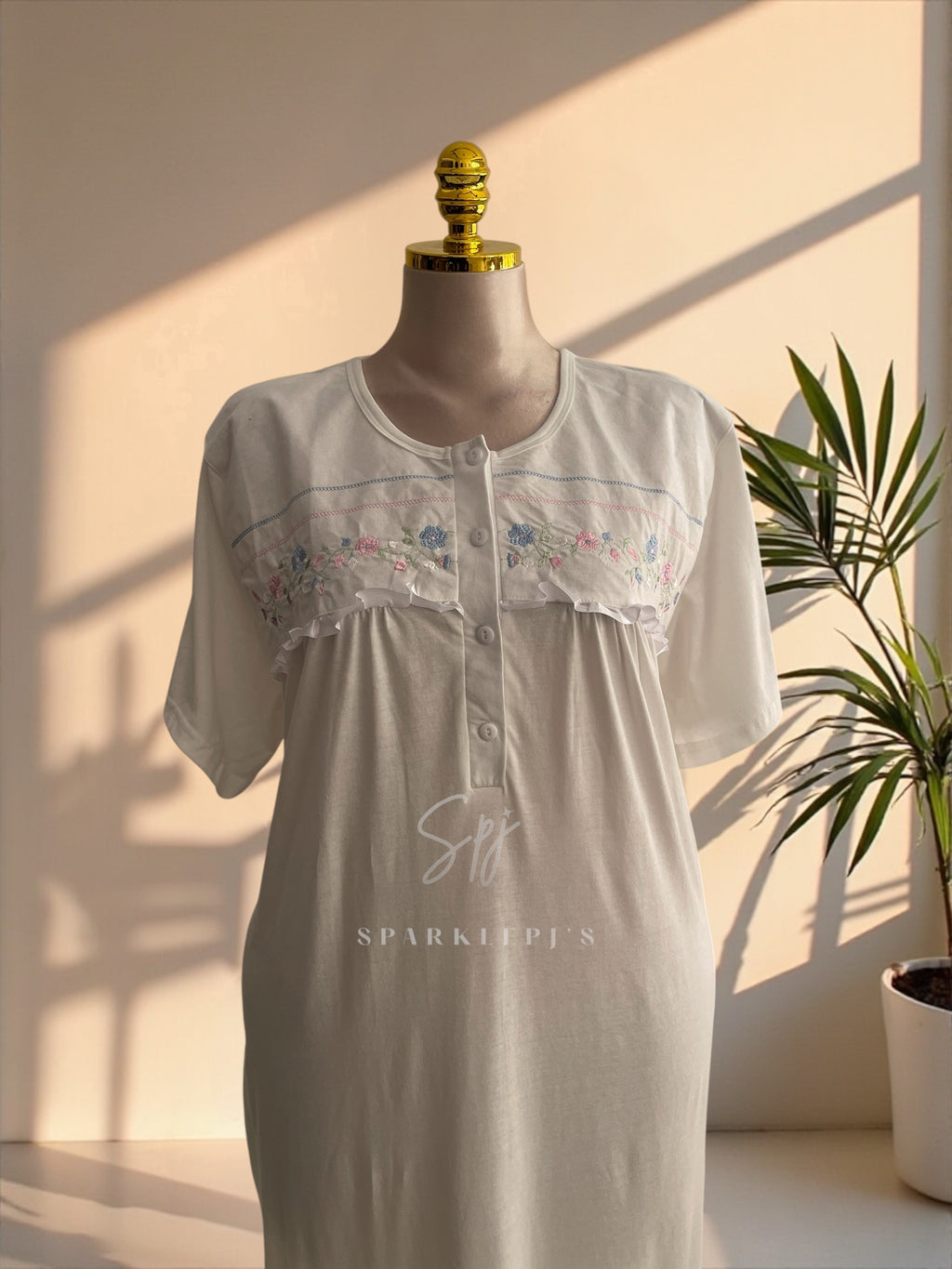 Classic Blossom Nightshirt