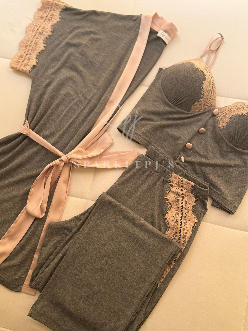 Elegant Lace 3-Piece Pajama Set (Long-Pants)