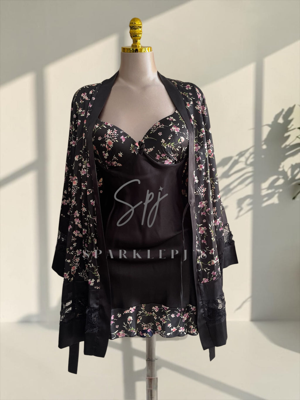 Satin Blossom Set