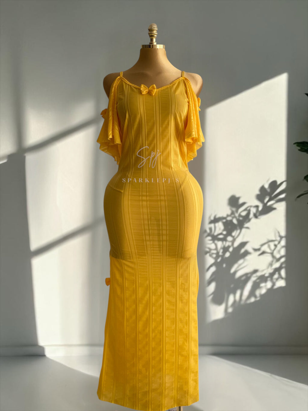 Elegant Side-Shoulder Nightdress