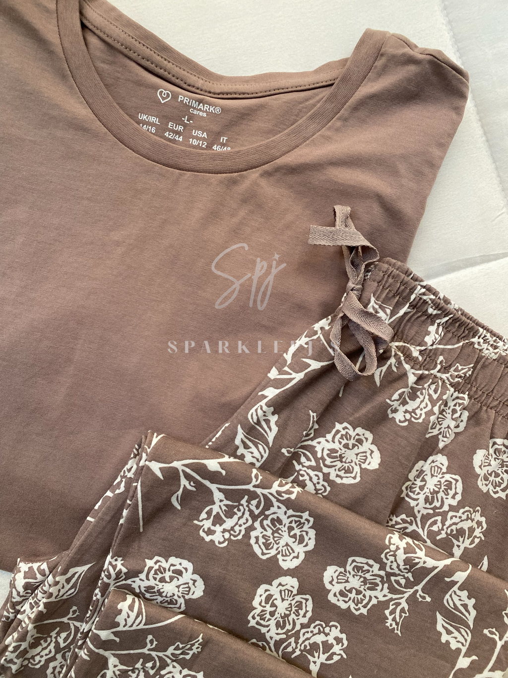 Primark - Floral Long Sleeve Pajama Set