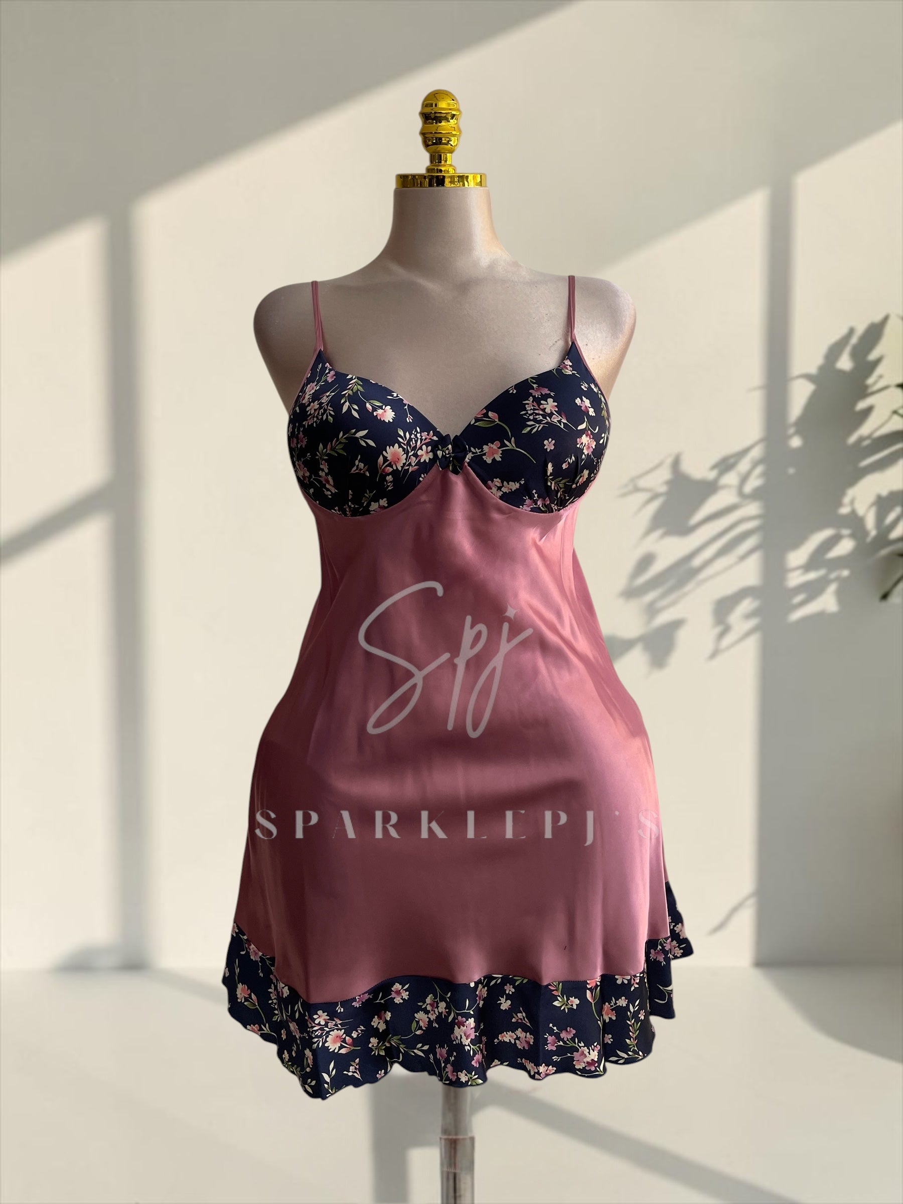Satin Blossom Set