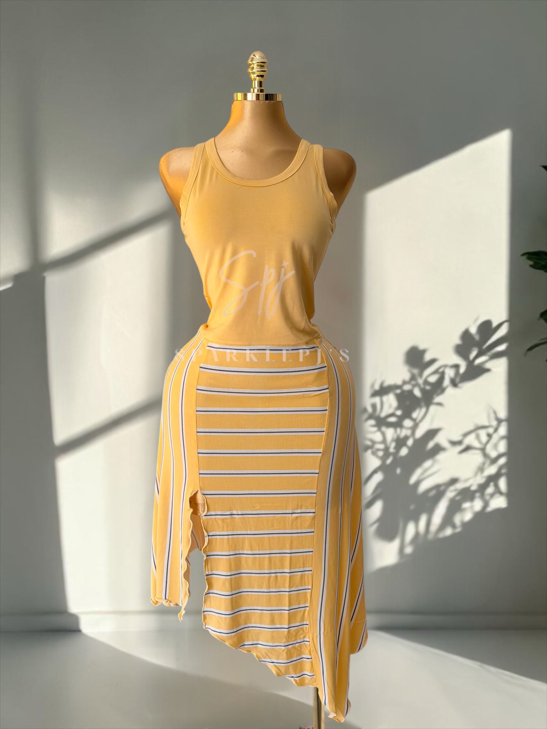 Soft Glow Side Open Nightdress