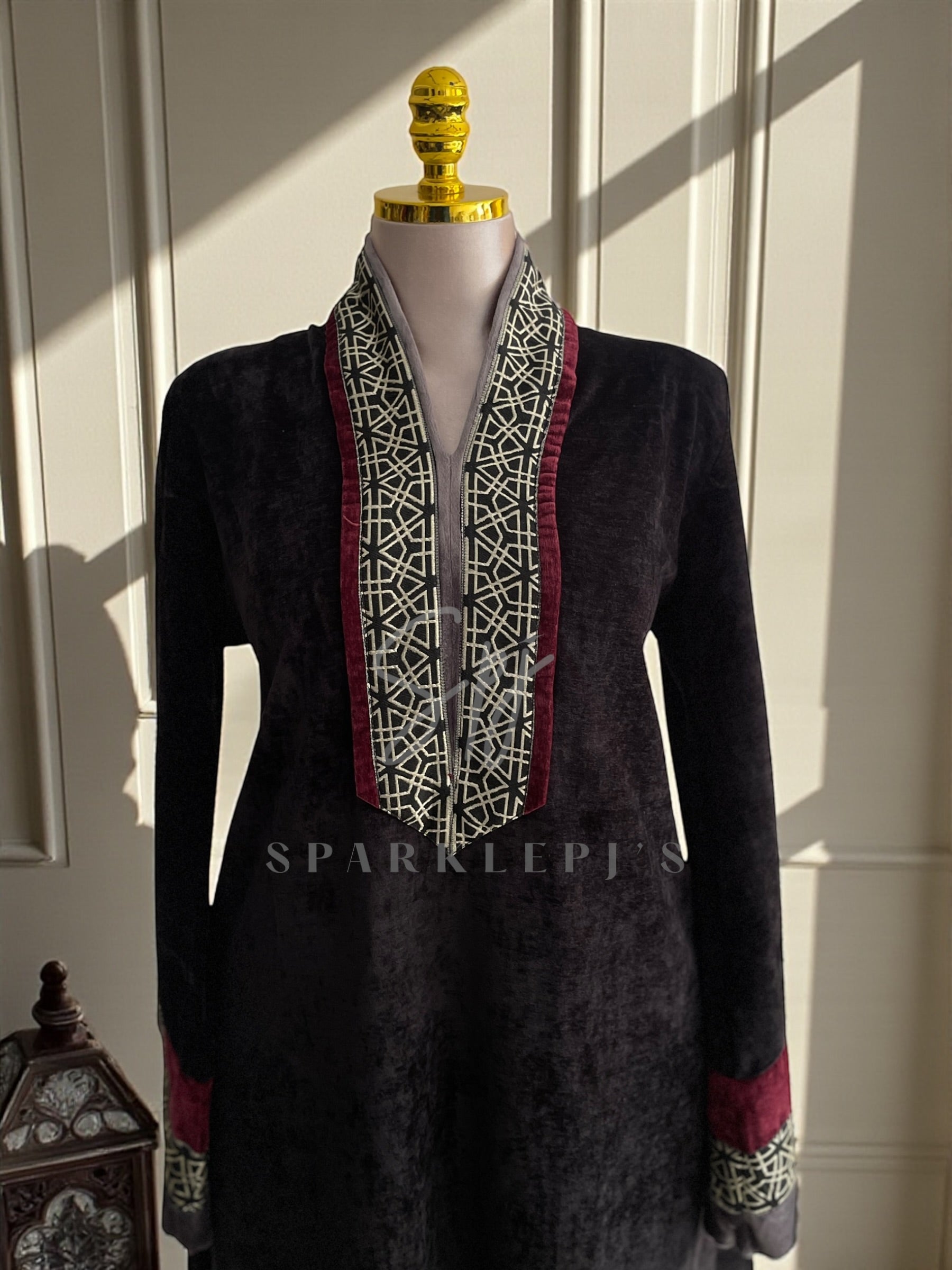 Royal Noor Night Gown