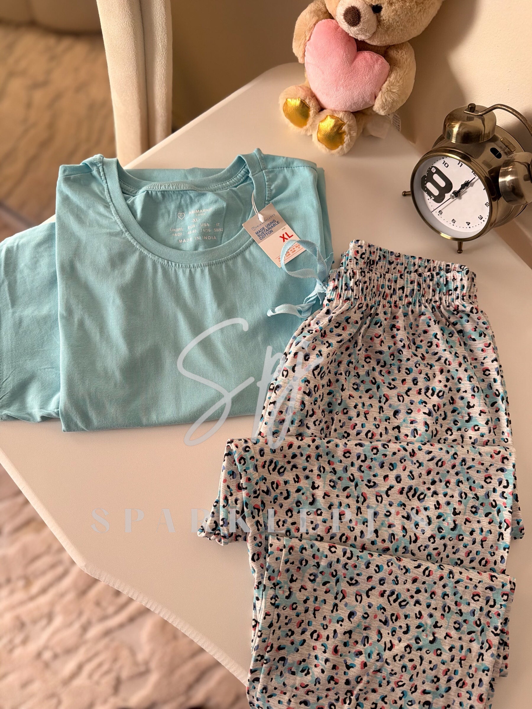 Primark - Leopard print comfy set