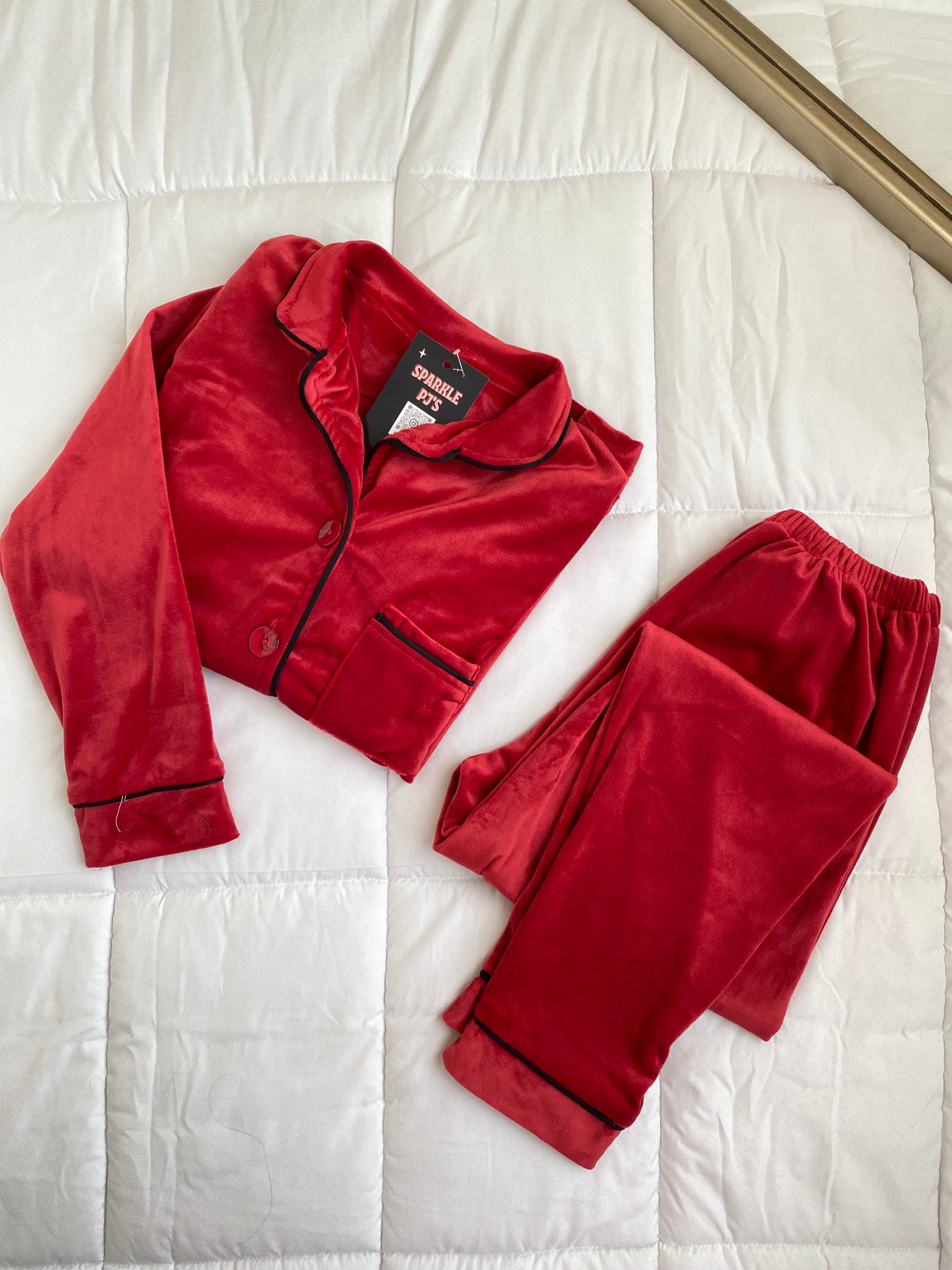 Classic buttoned pajama