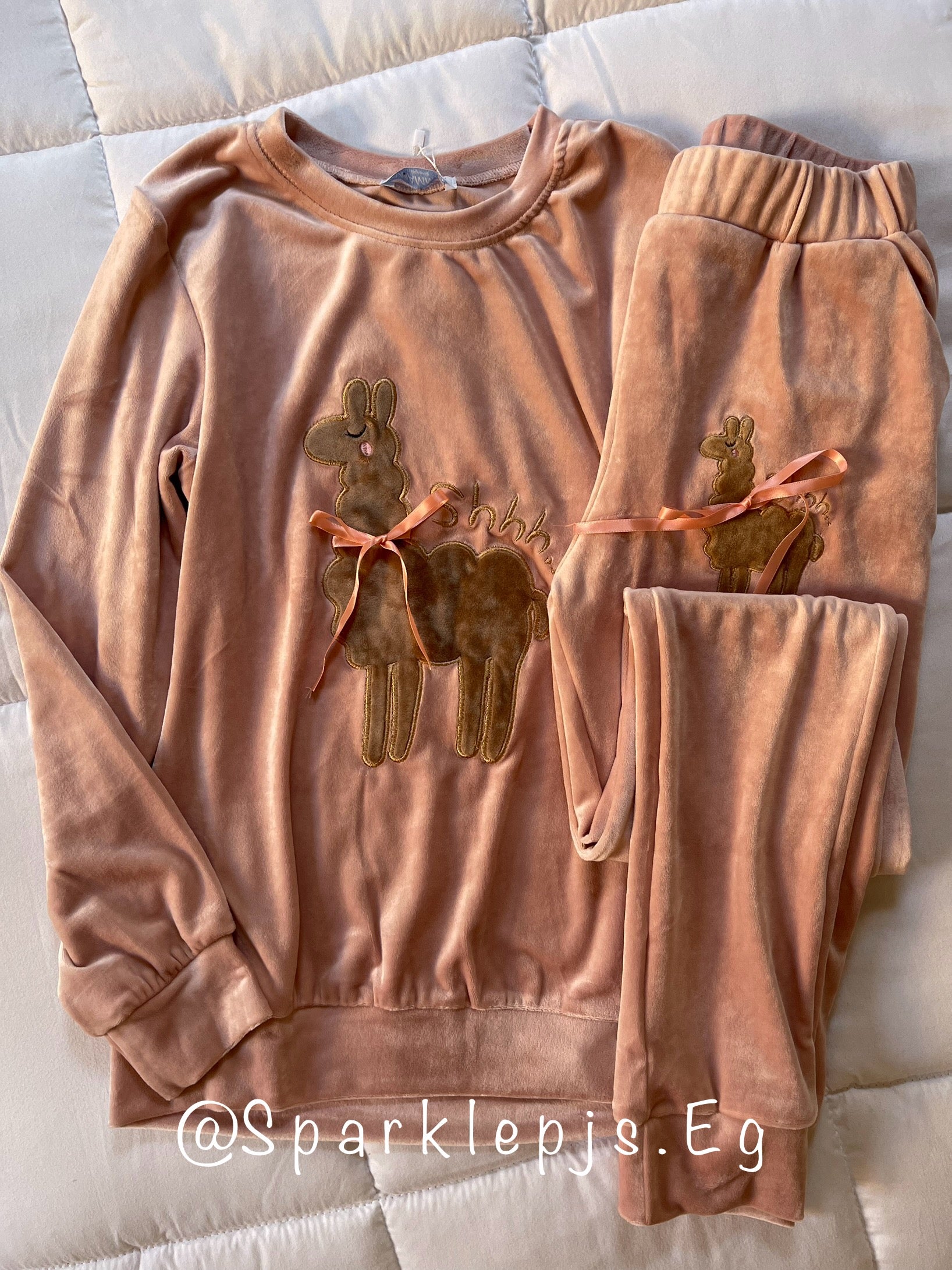 Lama pajama