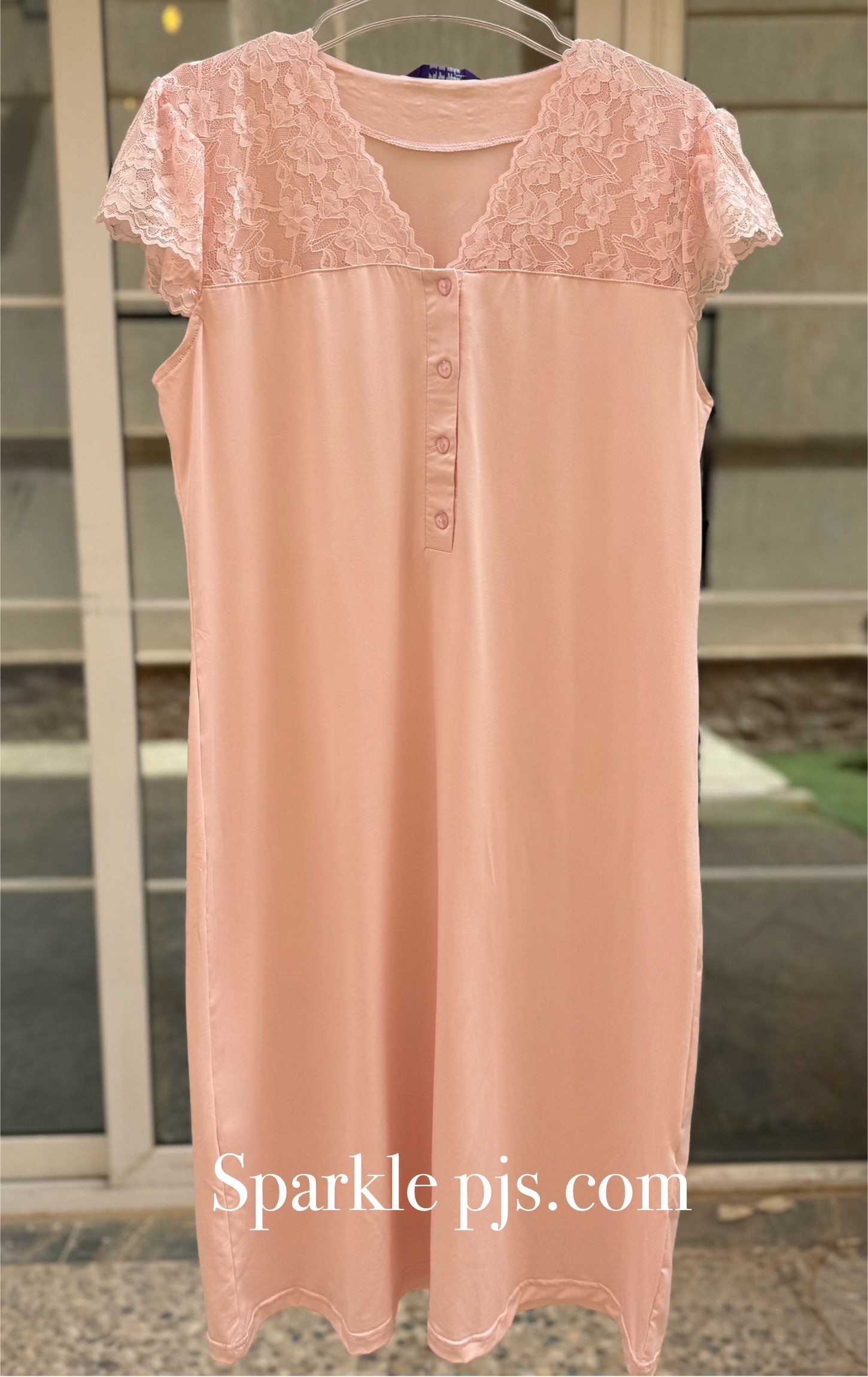 Yoke nightshirt