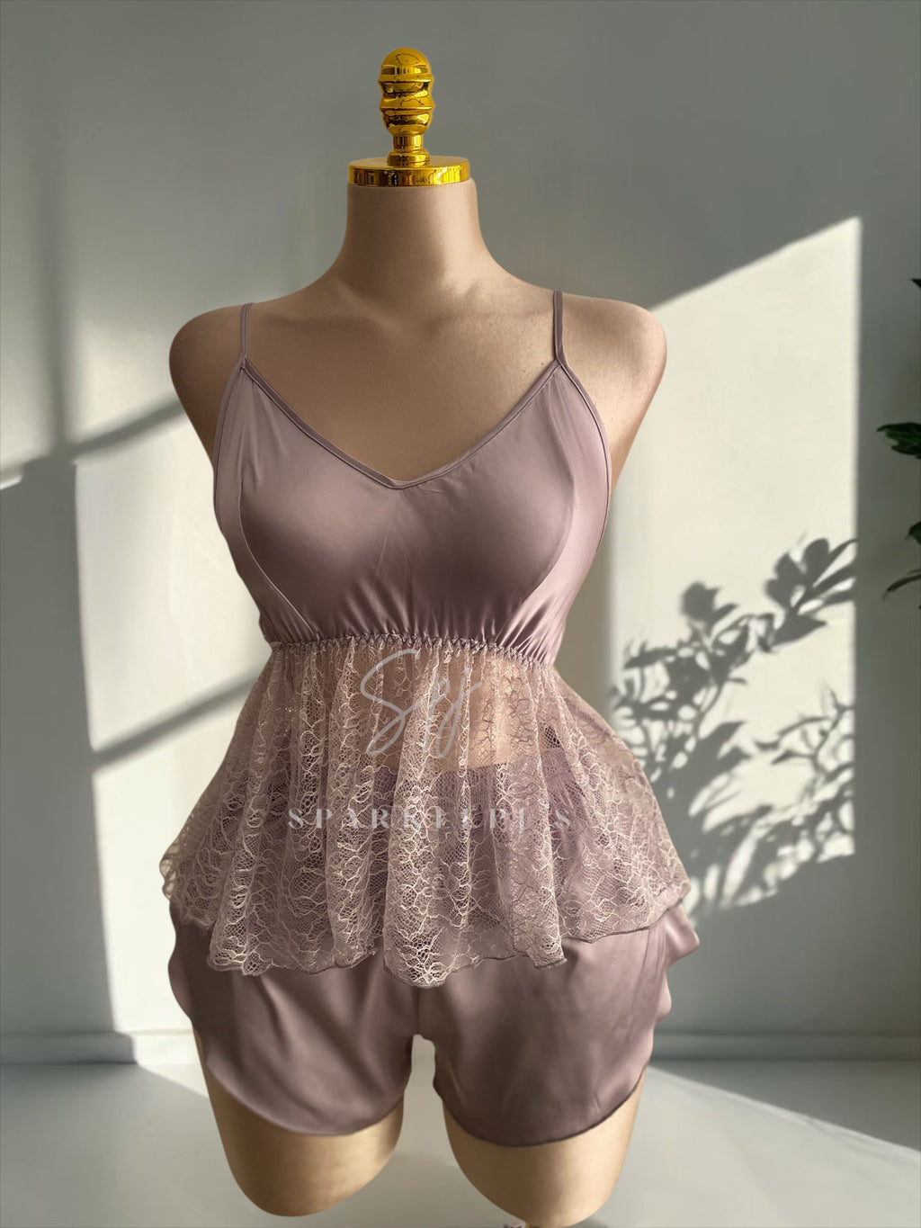 Elegant Lace 4-Piece Satin Set