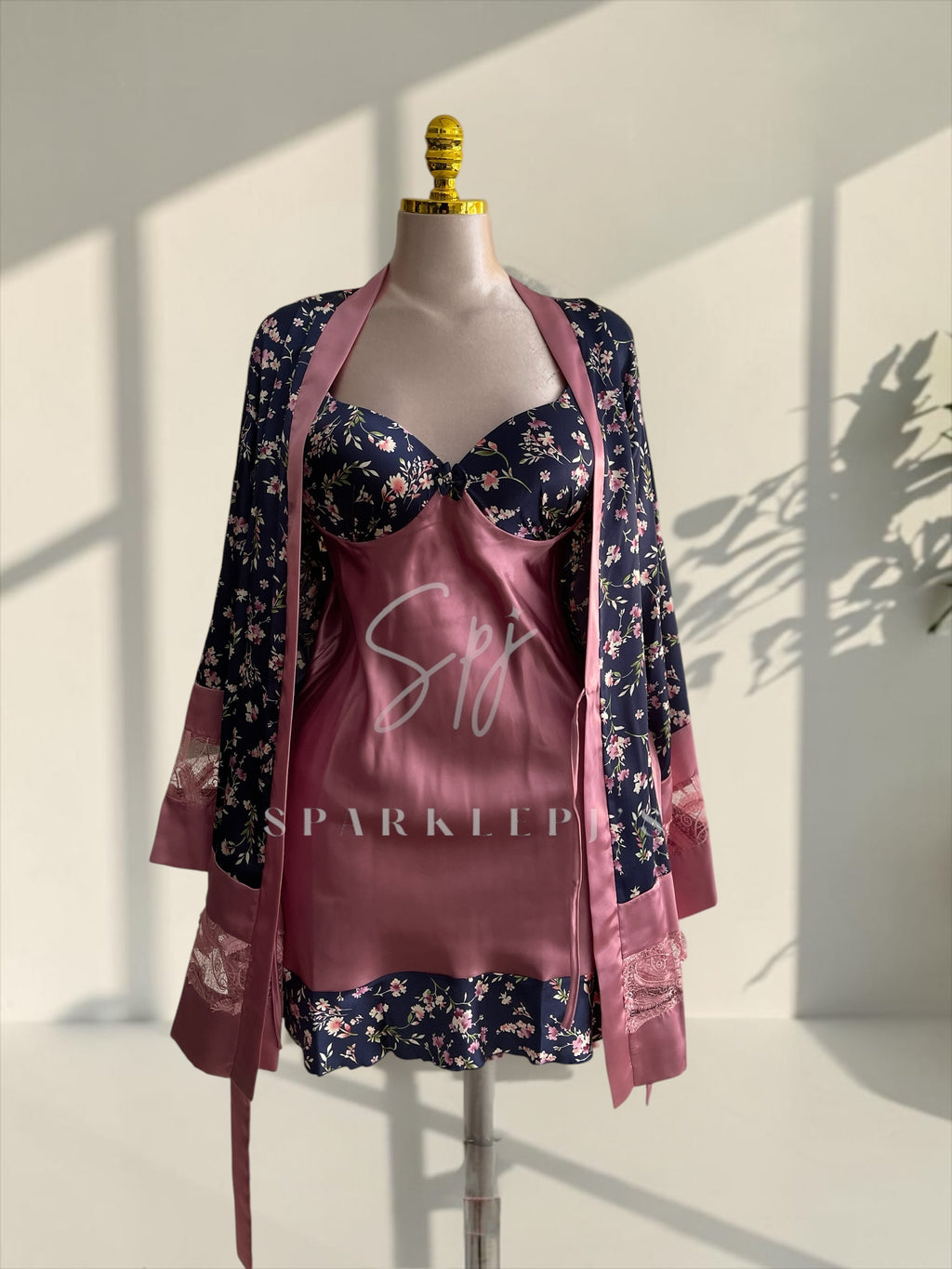 Satin Blossom Set