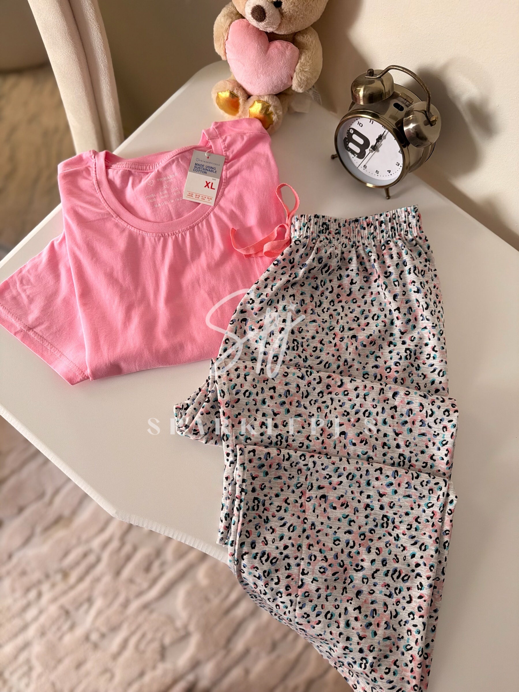 Primark - Leopard print comfy set