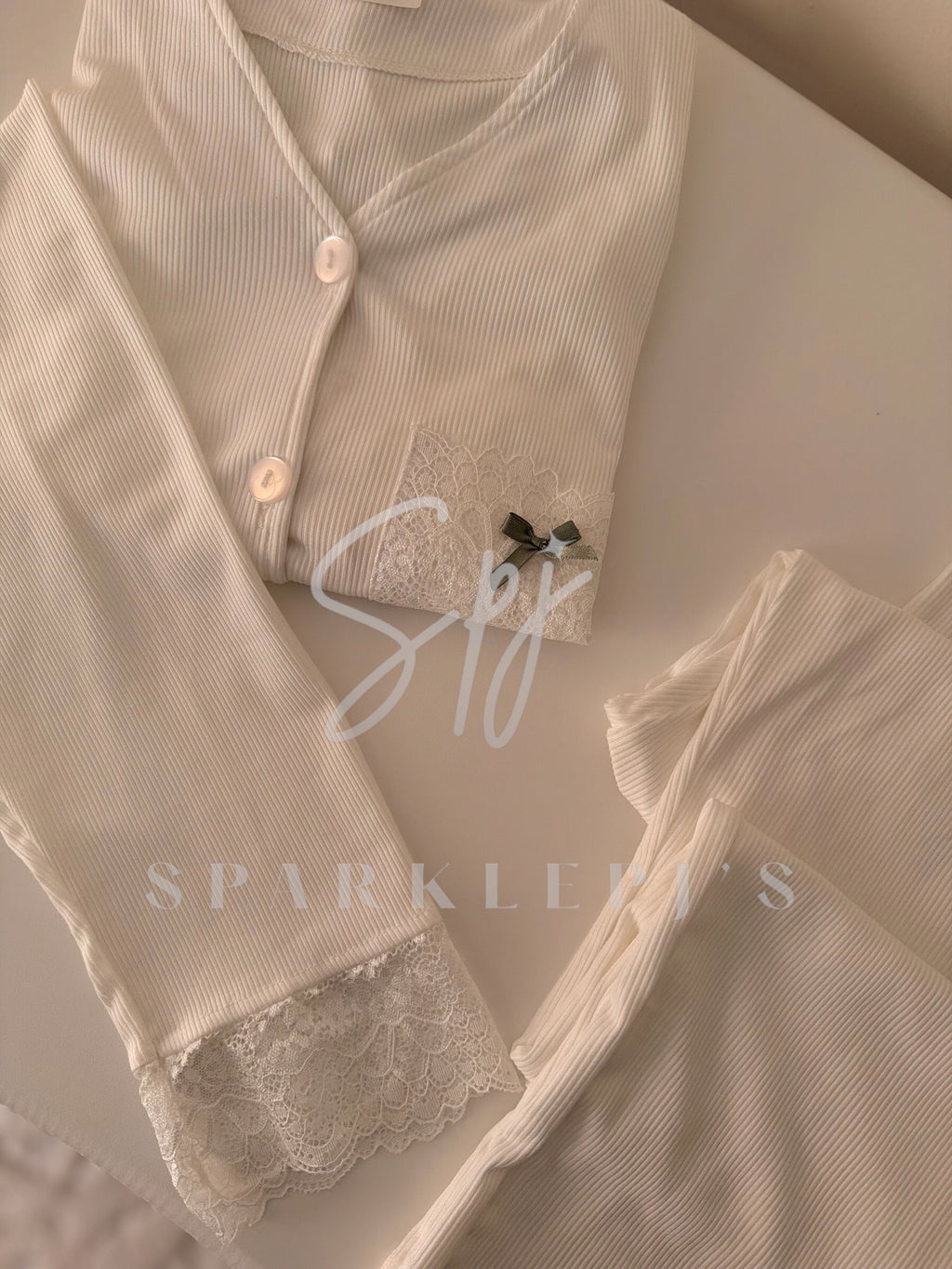 Soft lace pajamas