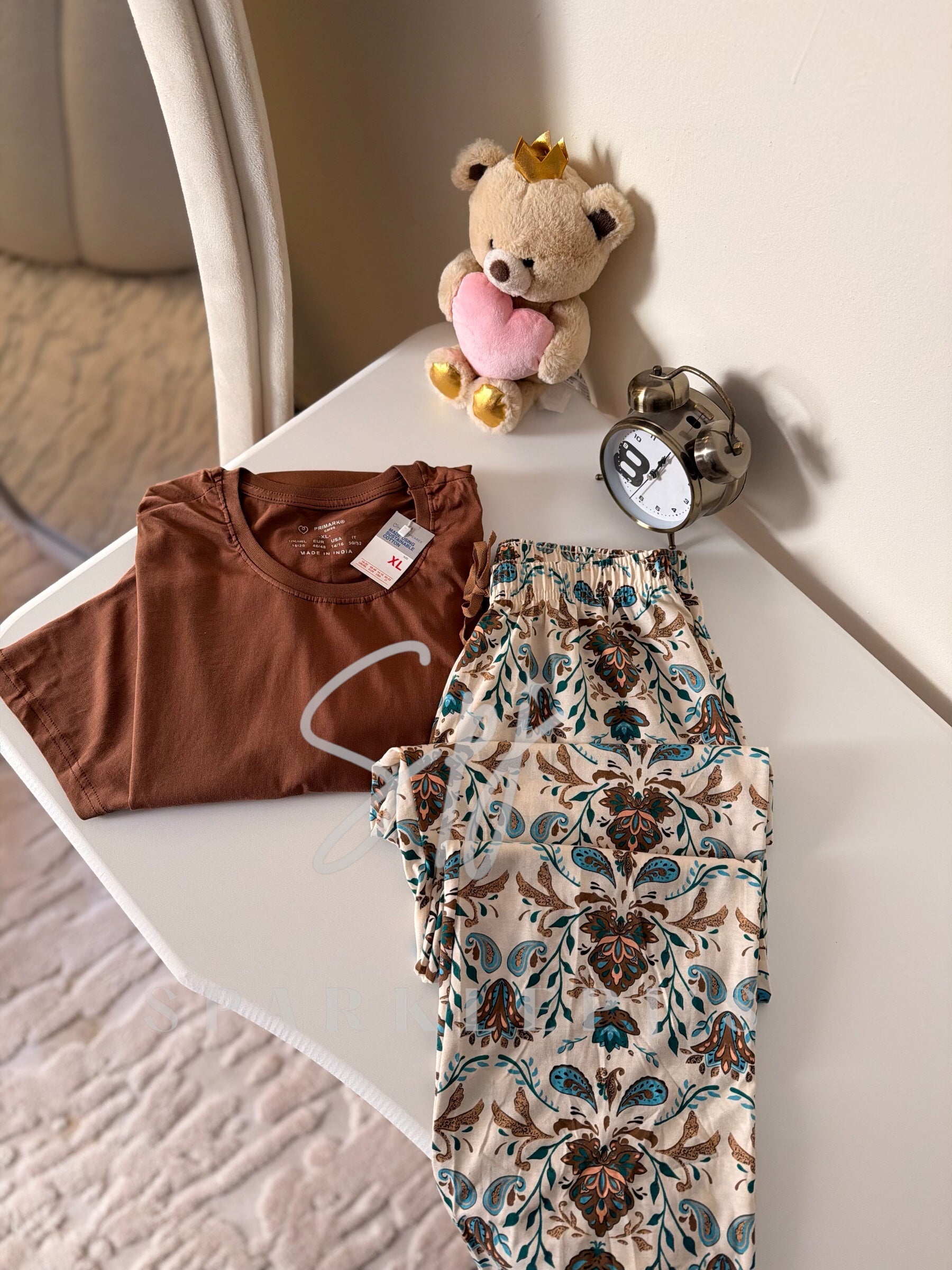 Primark Elegant paisley set