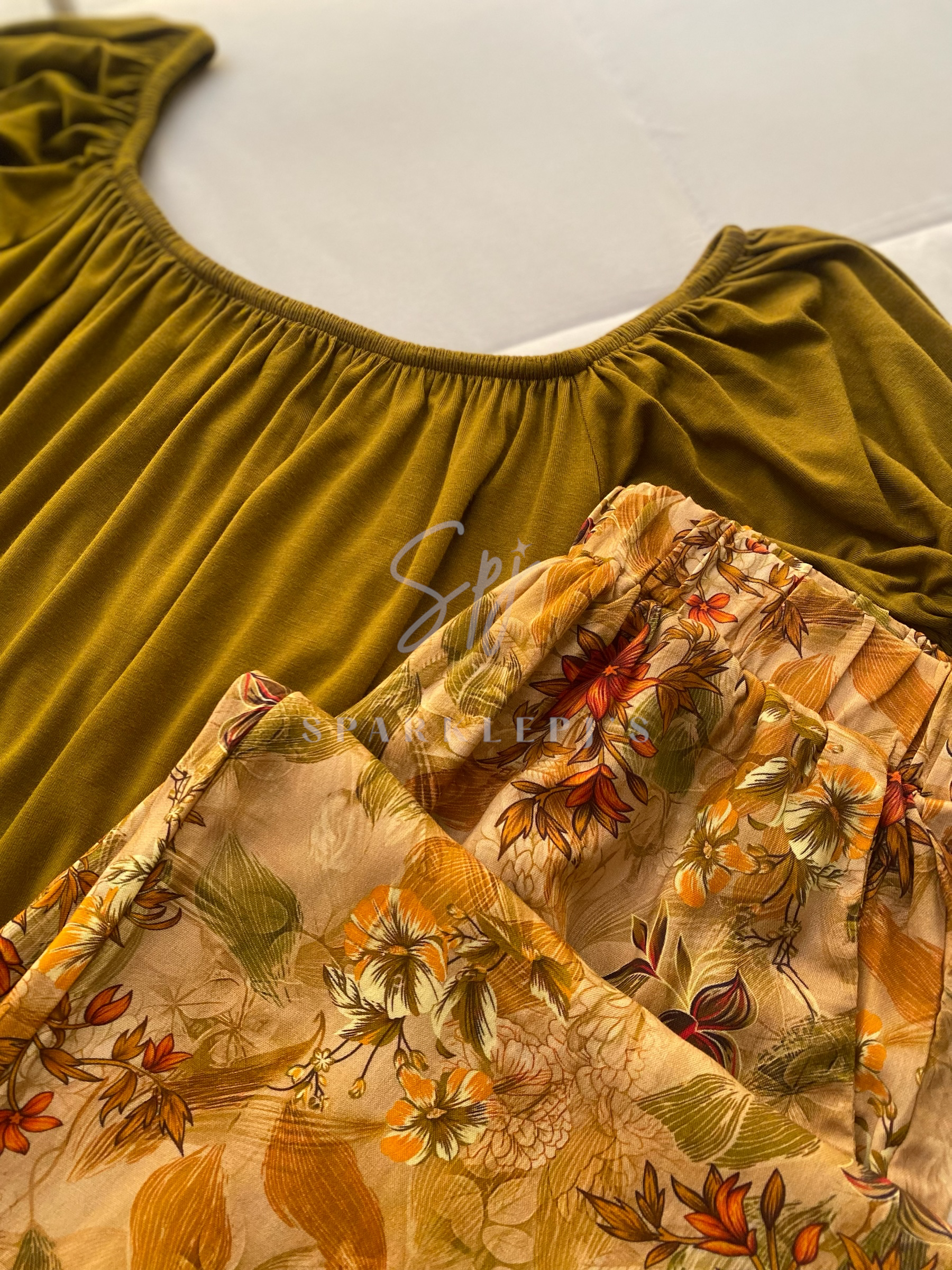 Floral Lounge Pajama Set (Long-Pants)