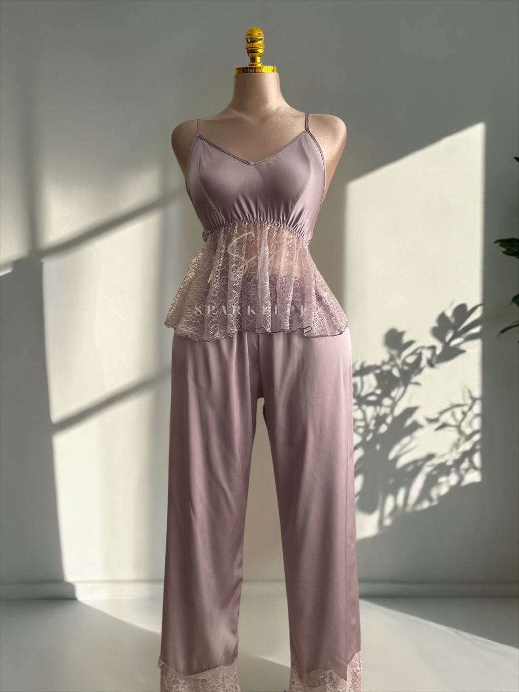 Elegant Lace 4-Piece Satin Set