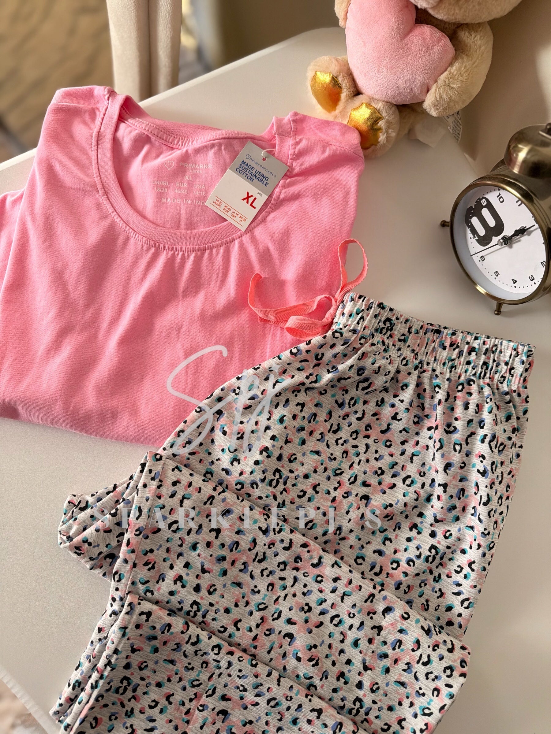 Primark - Leopard print comfy set