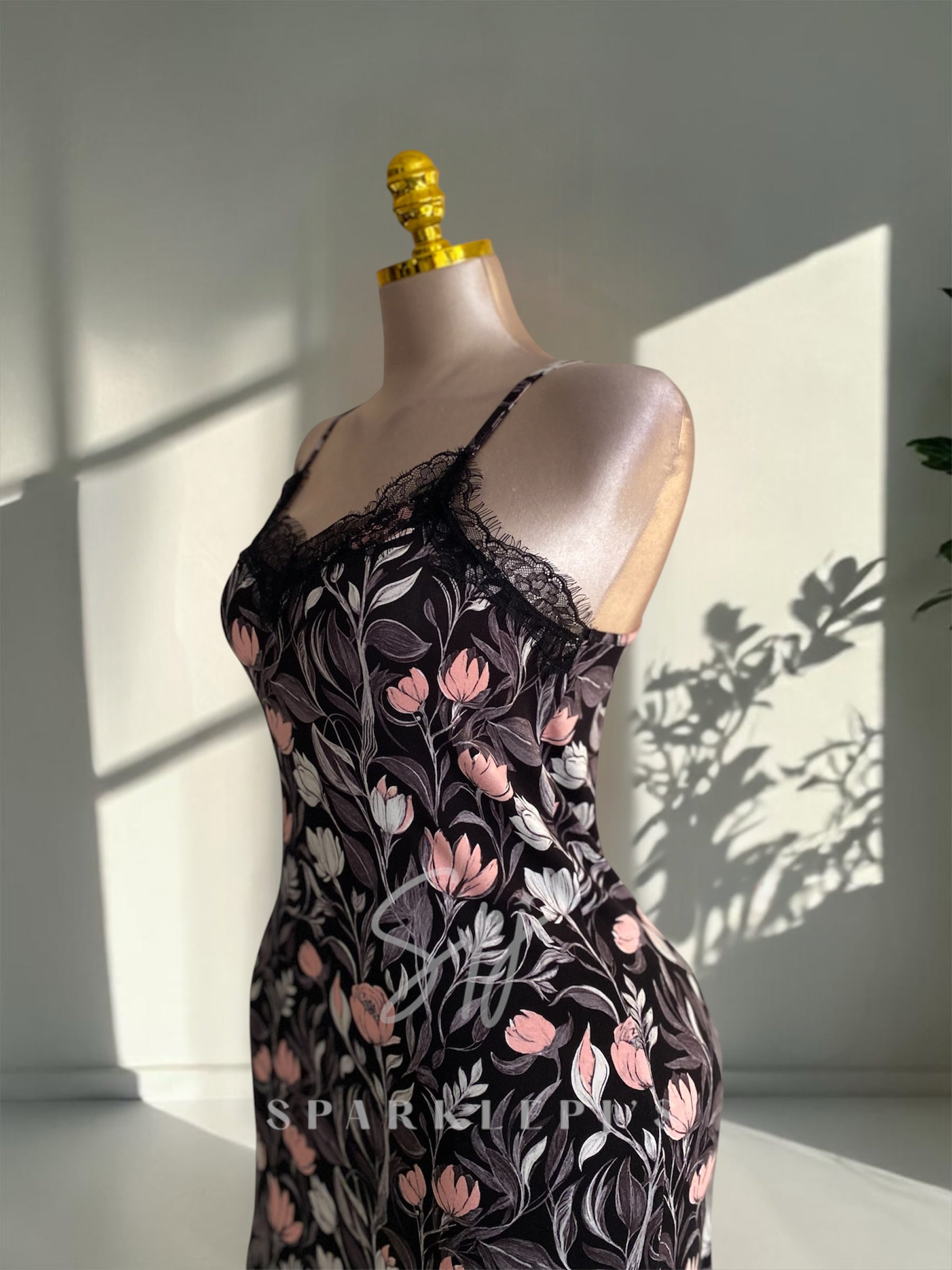 Floral Lace Short Nightdress