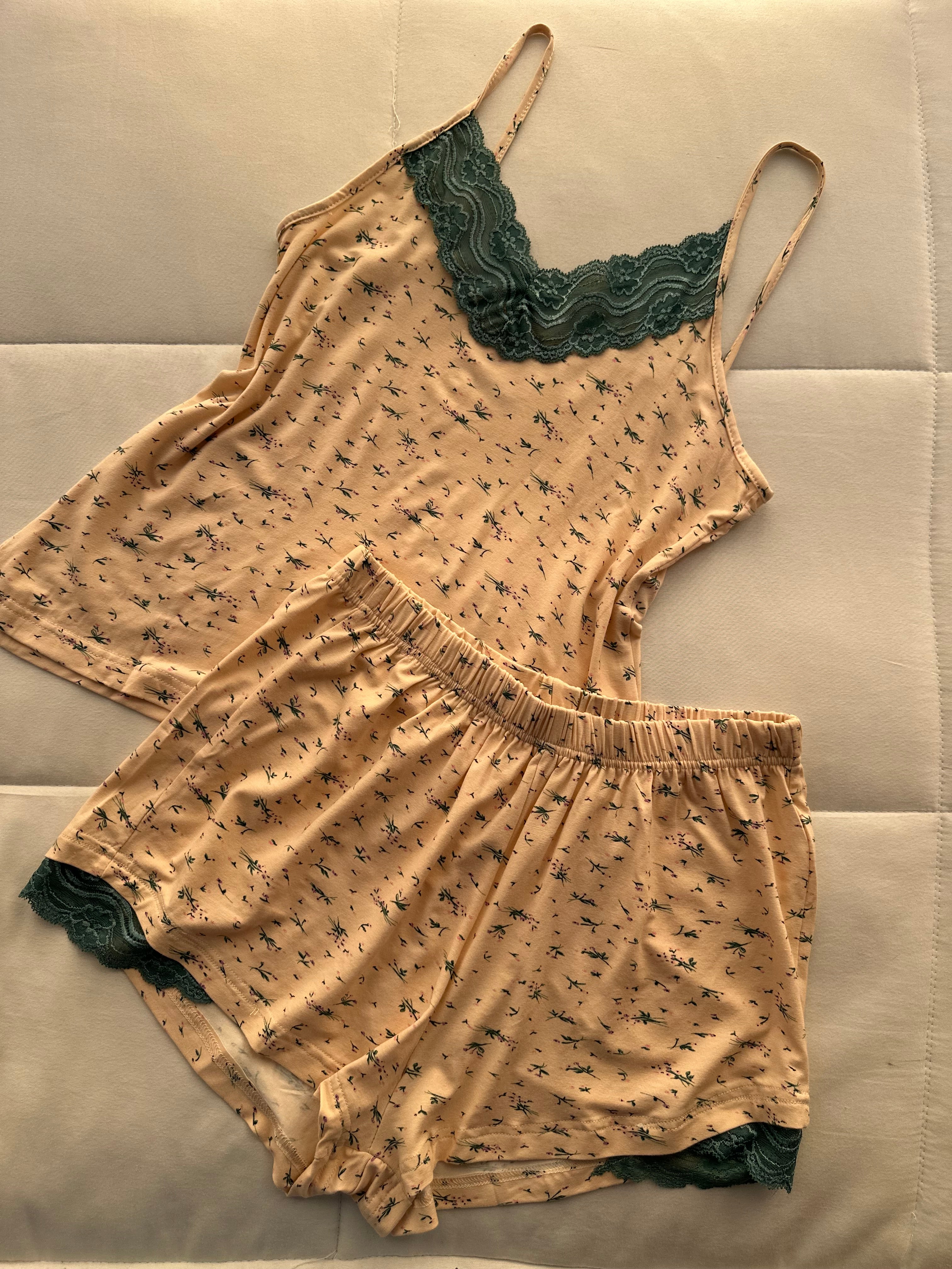 Lace Garden Lounge shorts