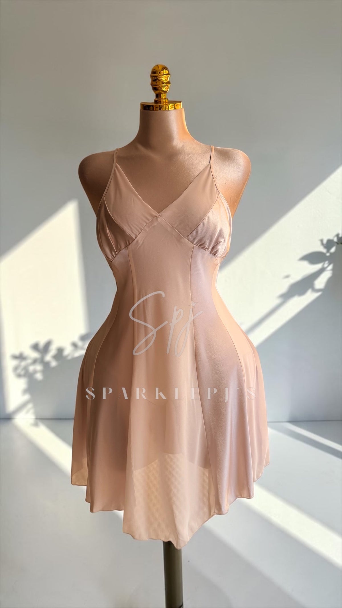 Satin & Chiffon V-Neck Nightwear