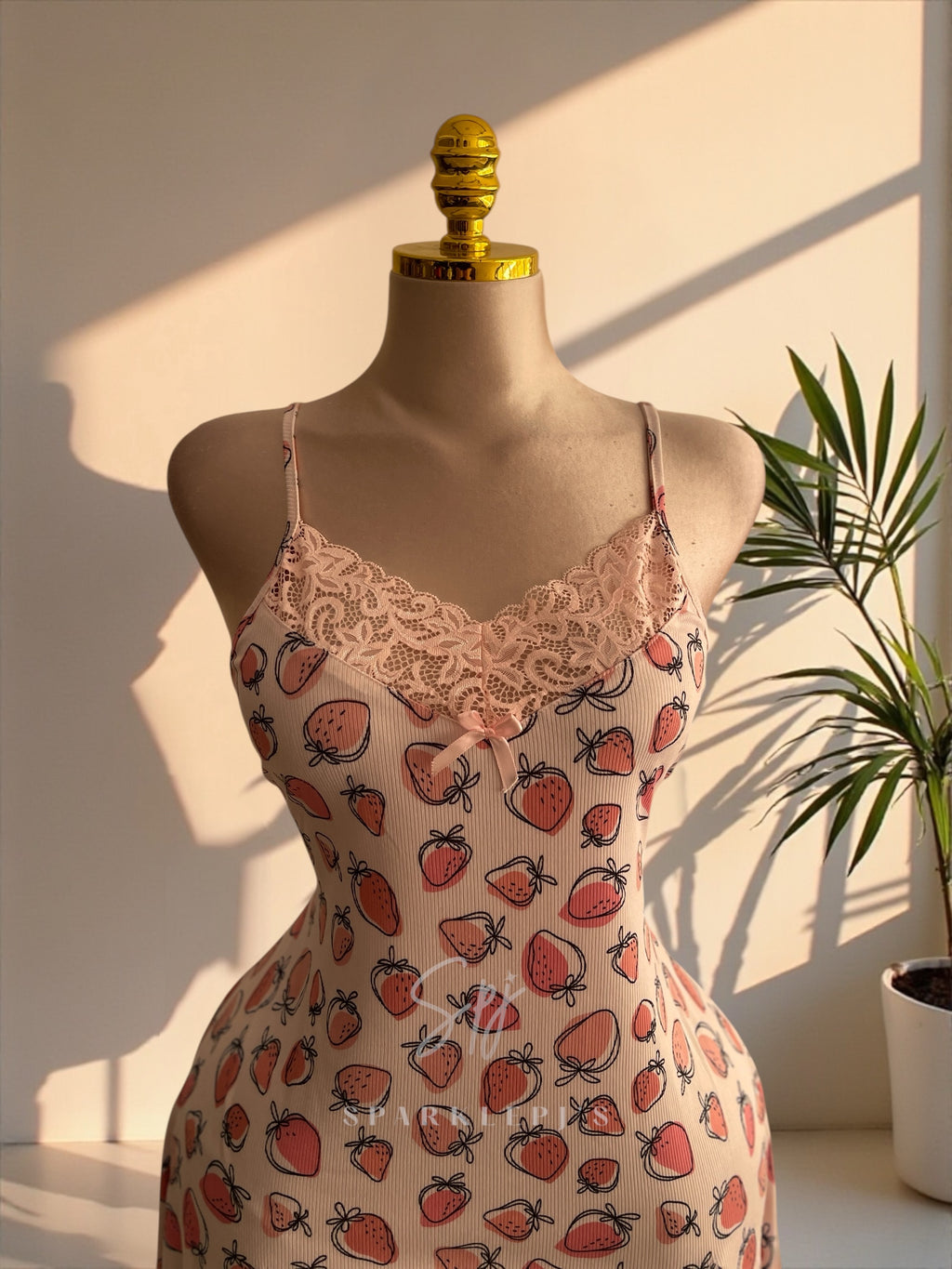 Sweet Strawberry Lace Nightdress
