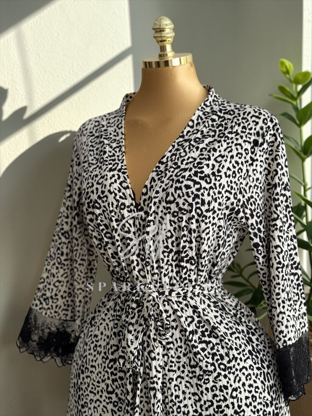 Noir Jungle Lounge Set