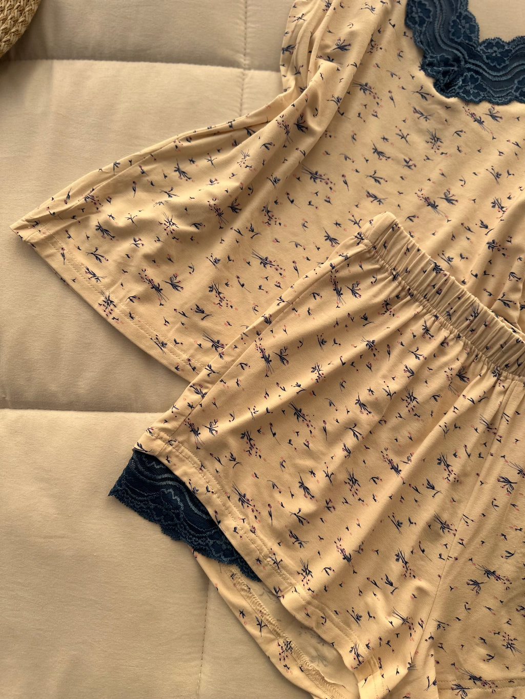 Lace Garden Lounge shorts