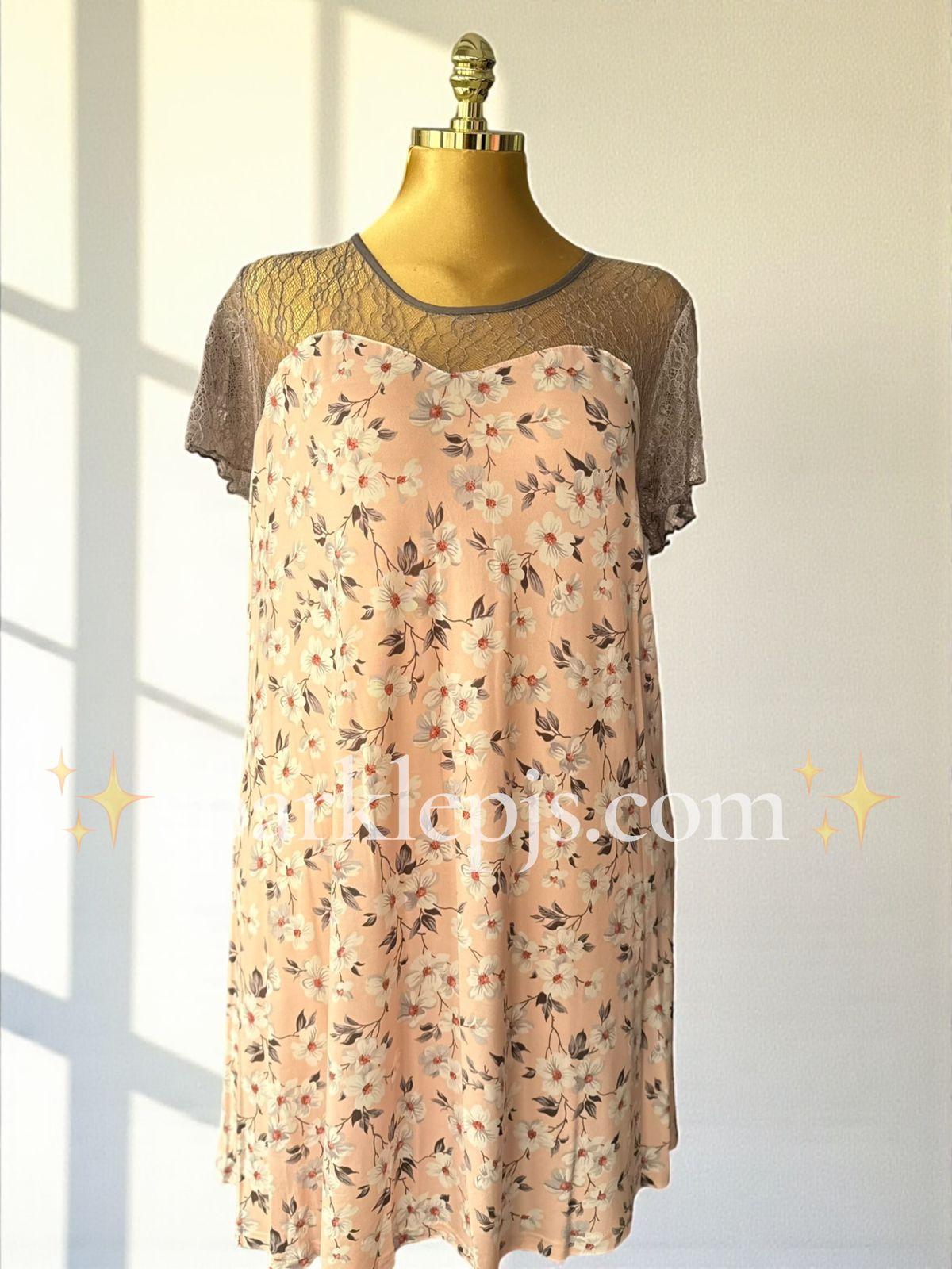 “Brise de Soir Nightshirt ”