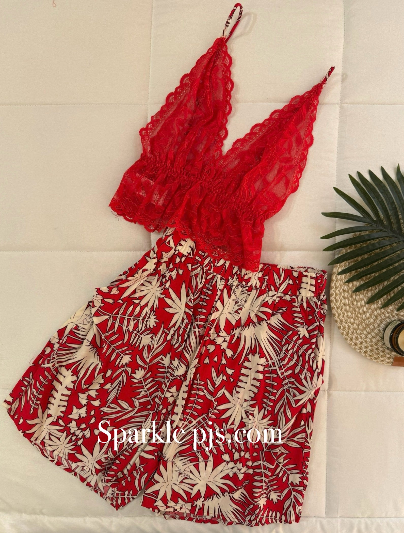 Palm Bliss Lace & Robe Sleep Set