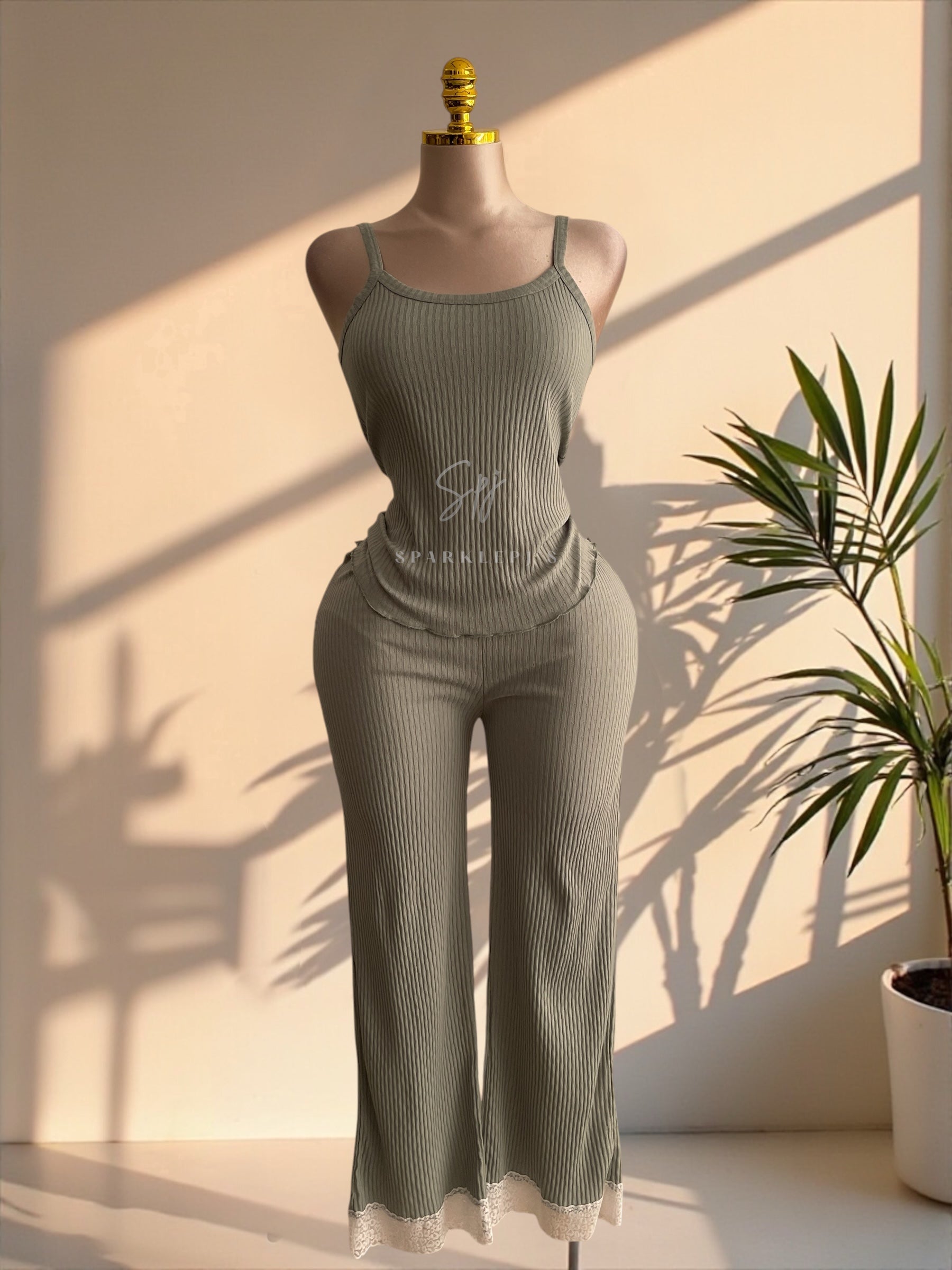 Lace Whisper 3-Piece Set