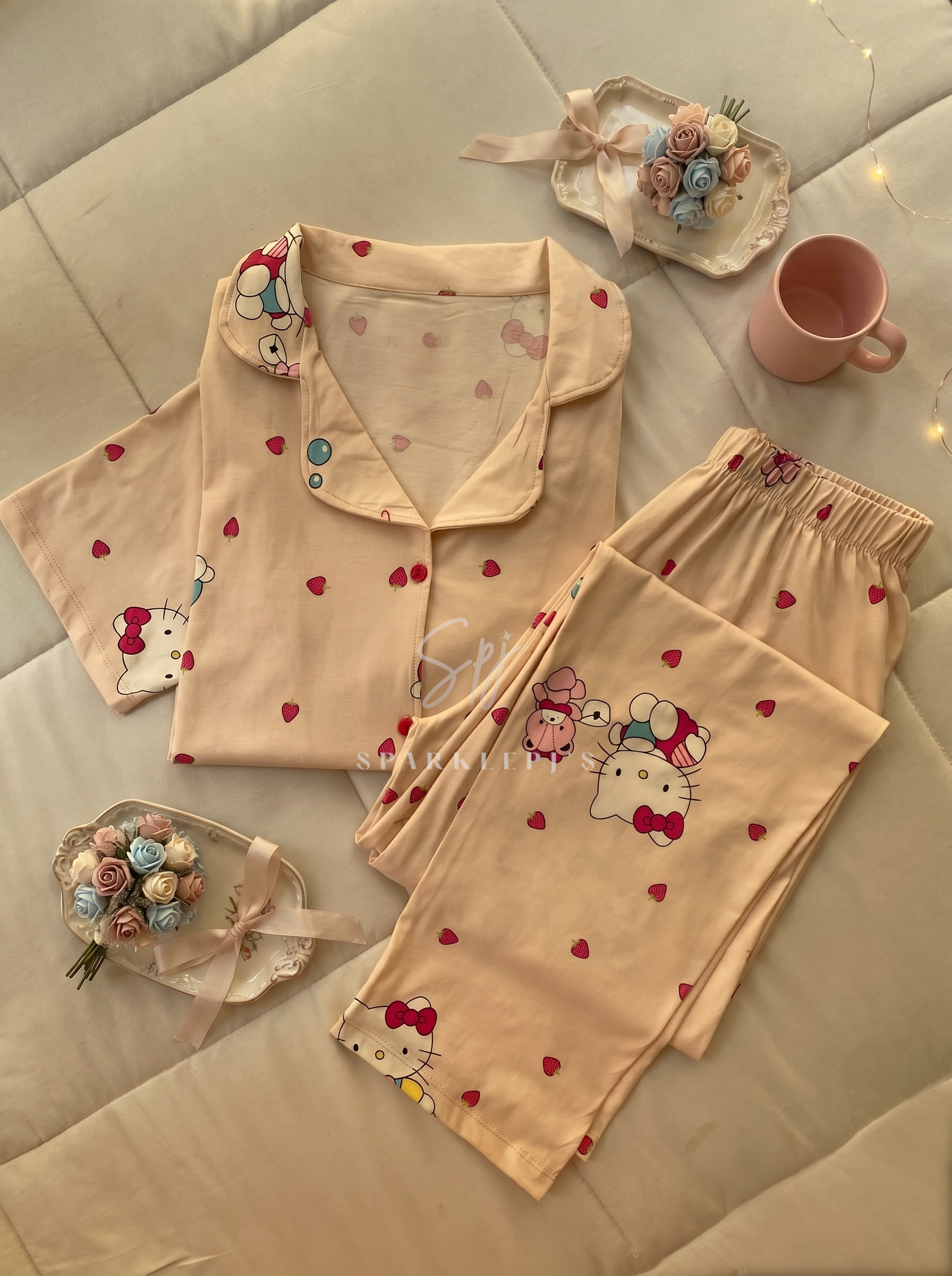 Hello Kitty Sweet Dreams Pajama Set
