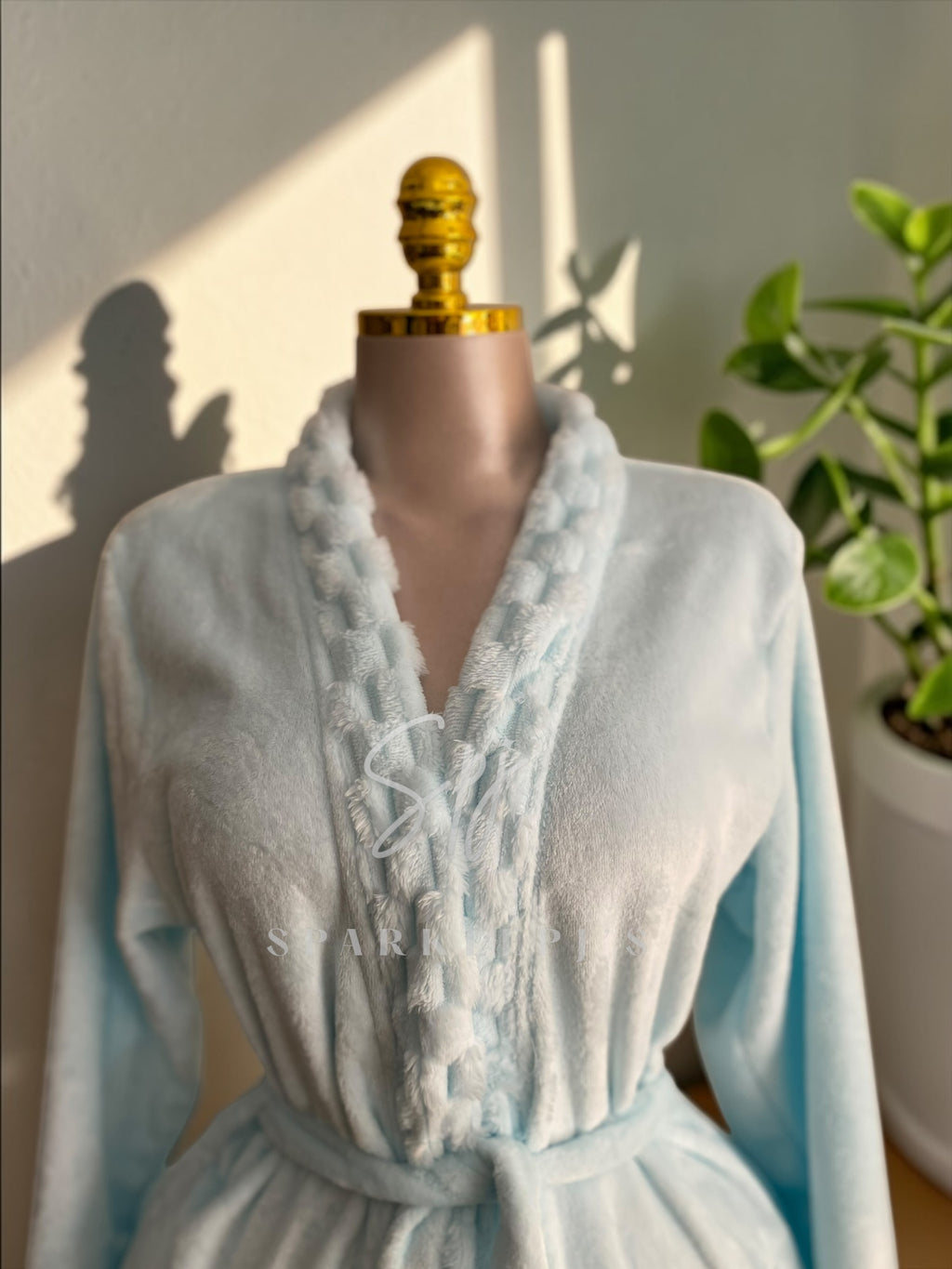 The Weightless Wonder Robe