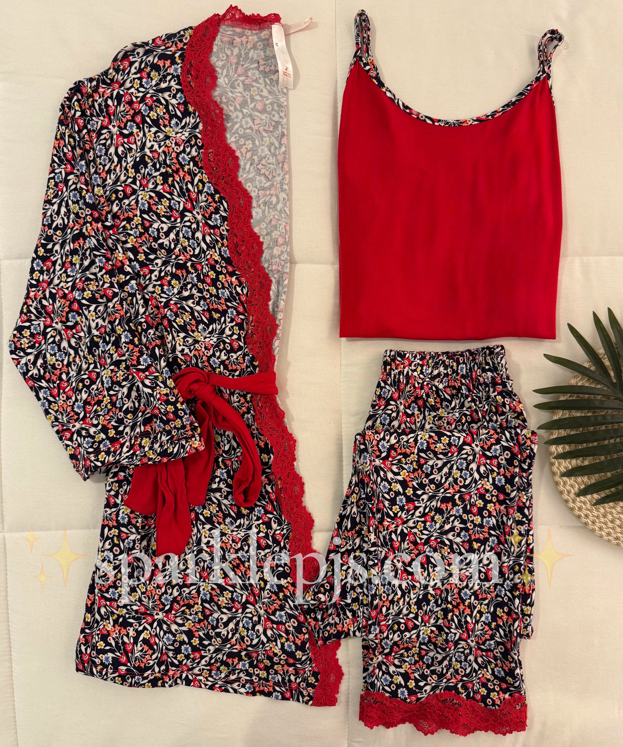 “Velvet Petals Set”