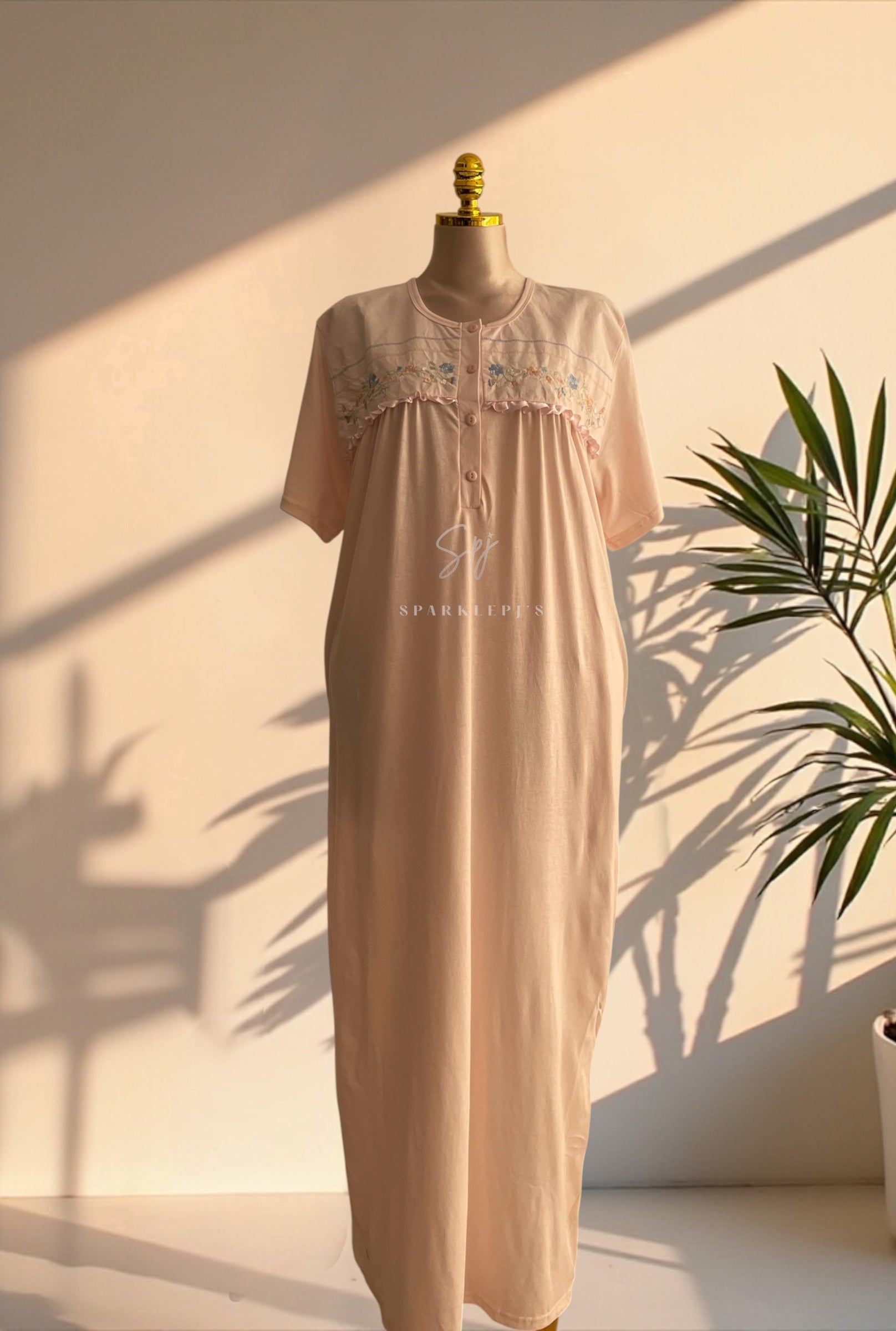 Classic Blossom Nightshirt