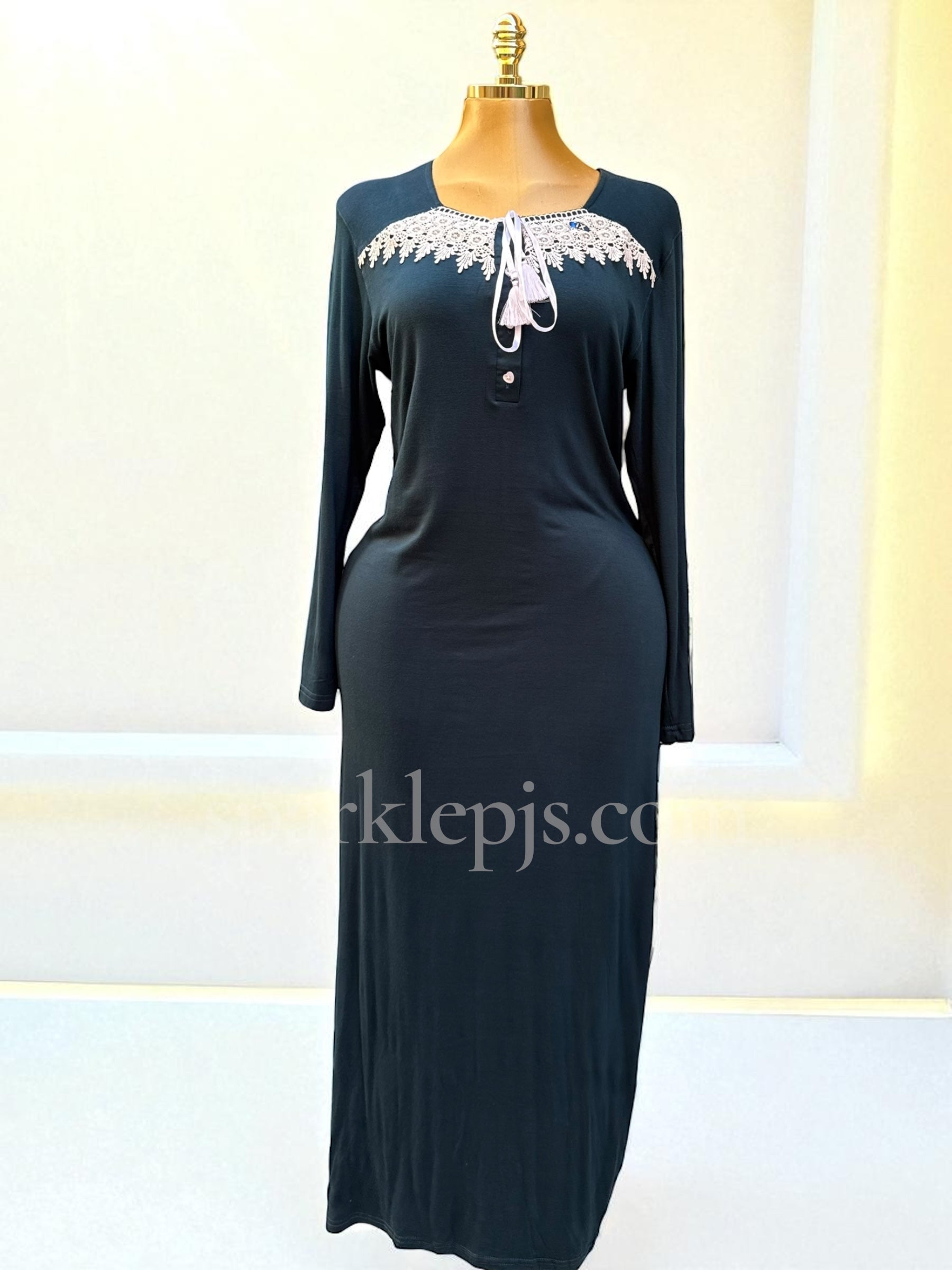 Silent Elegance Nightdress