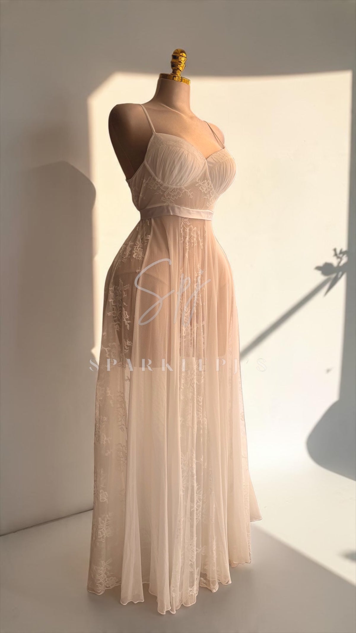 Lace Maxi Nightwear