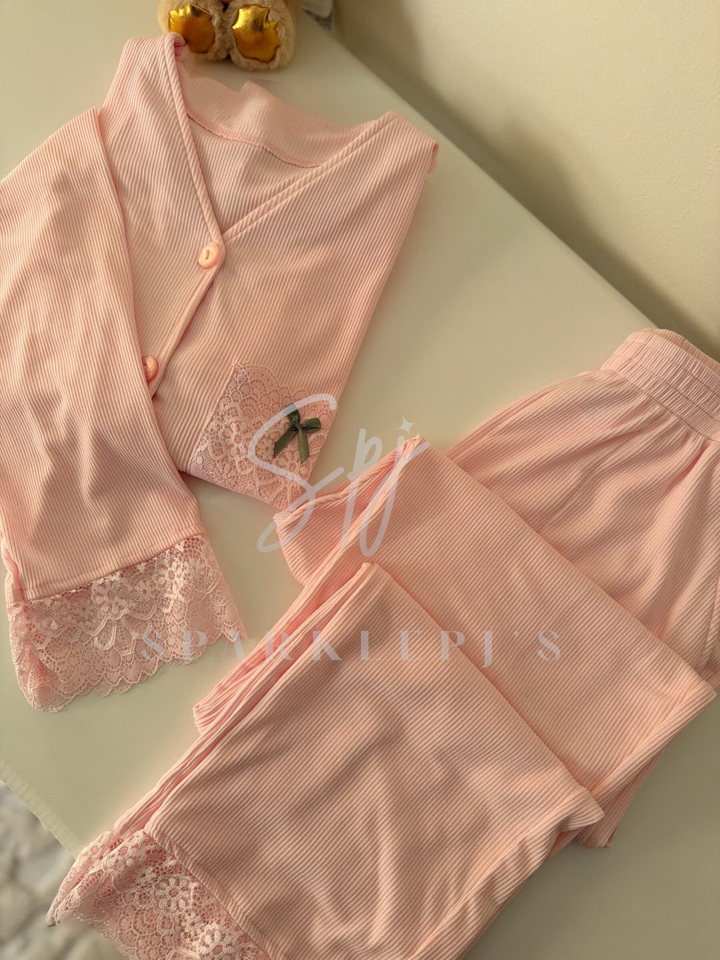 Soft lace pajamas