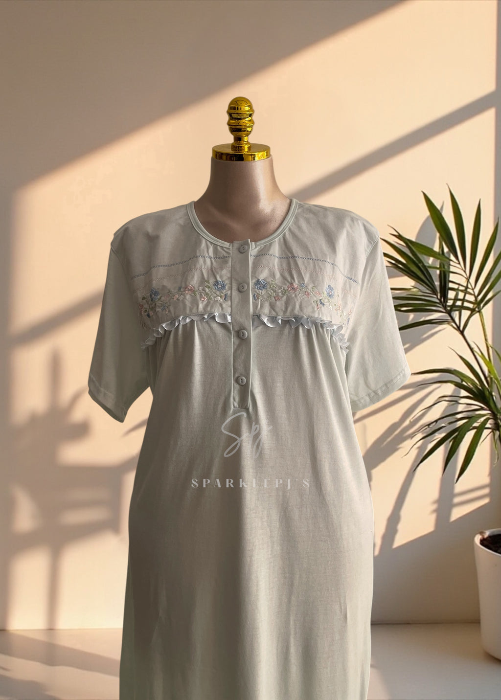 Classic Blossom Nightshirt